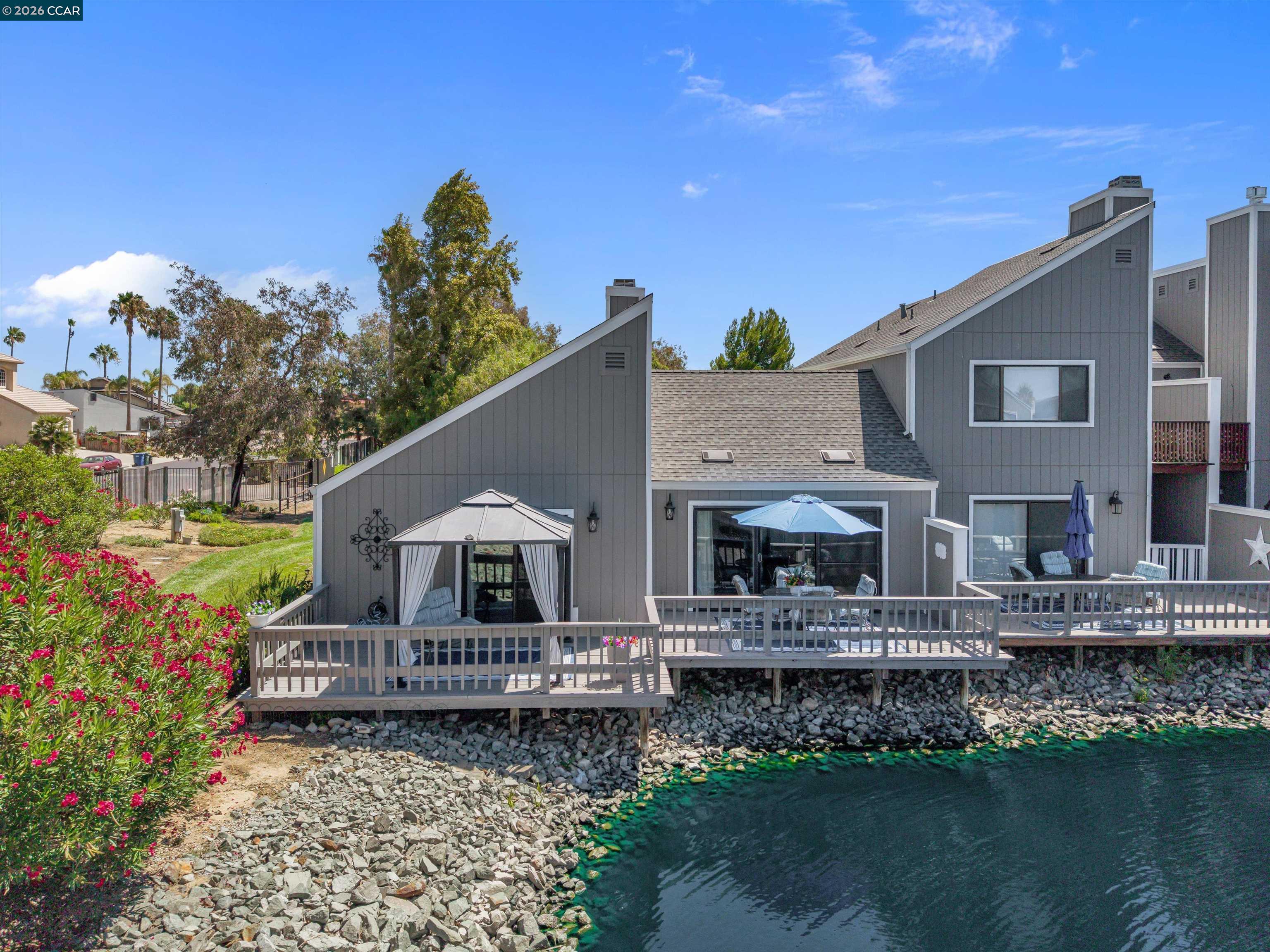 1601 Riverlake Rd