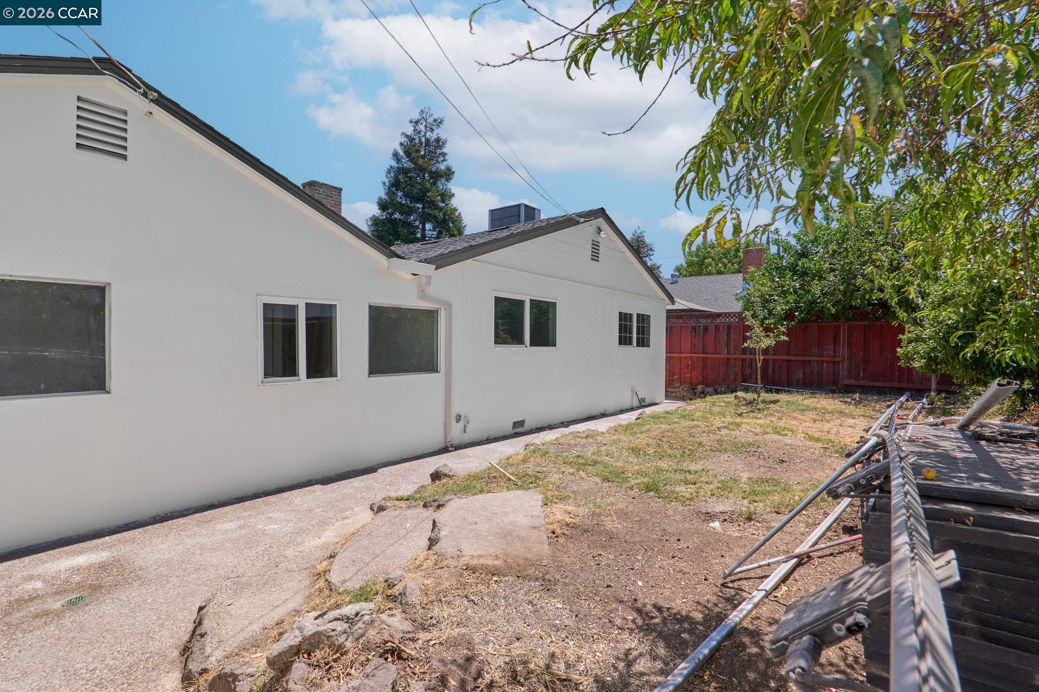 103 Cataline Ave