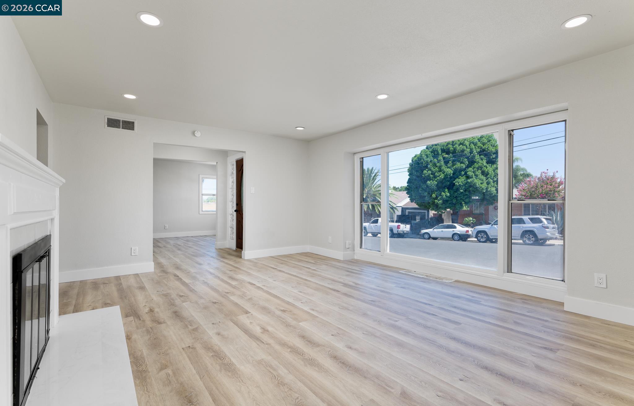 103 Cataline Ave