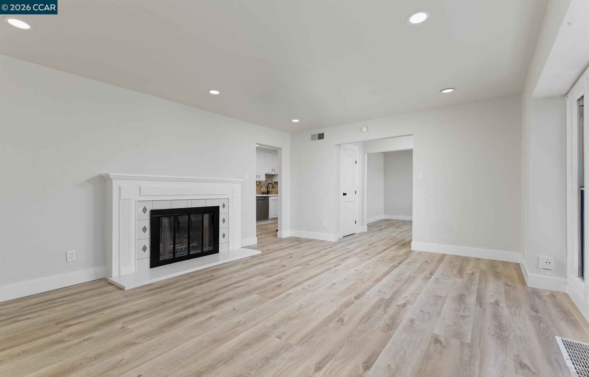 103 Cataline Ave