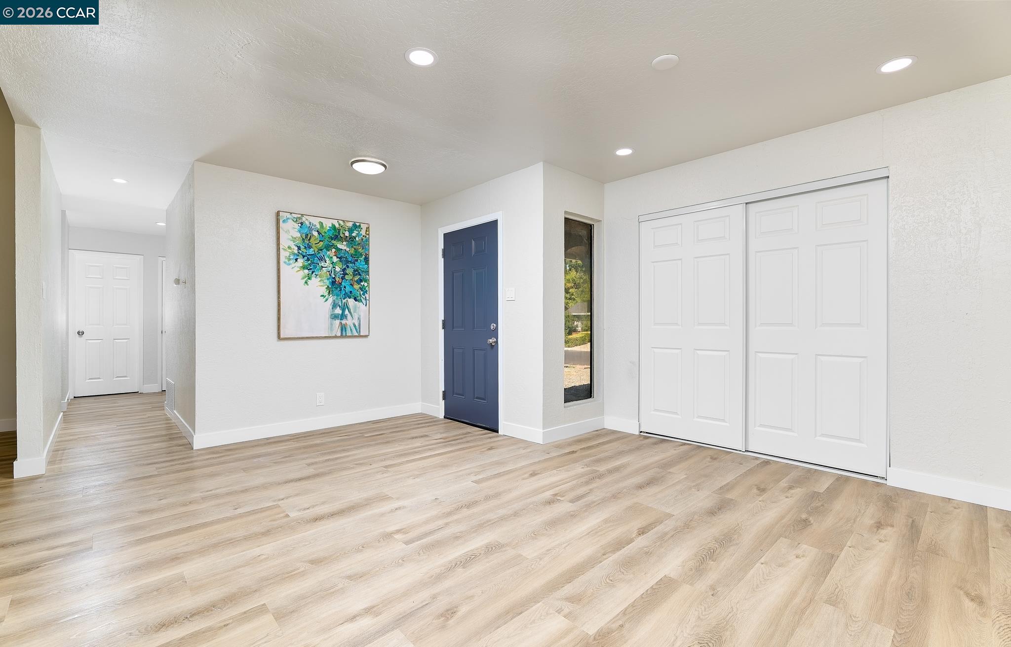 2117 Lopez Dr
