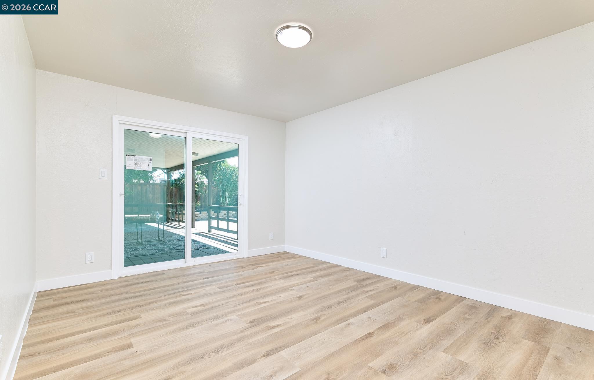 2117 Lopez Dr