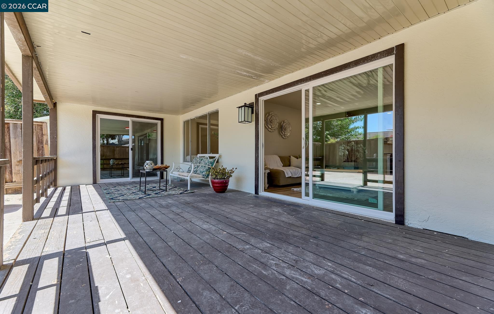 2117 Lopez Dr