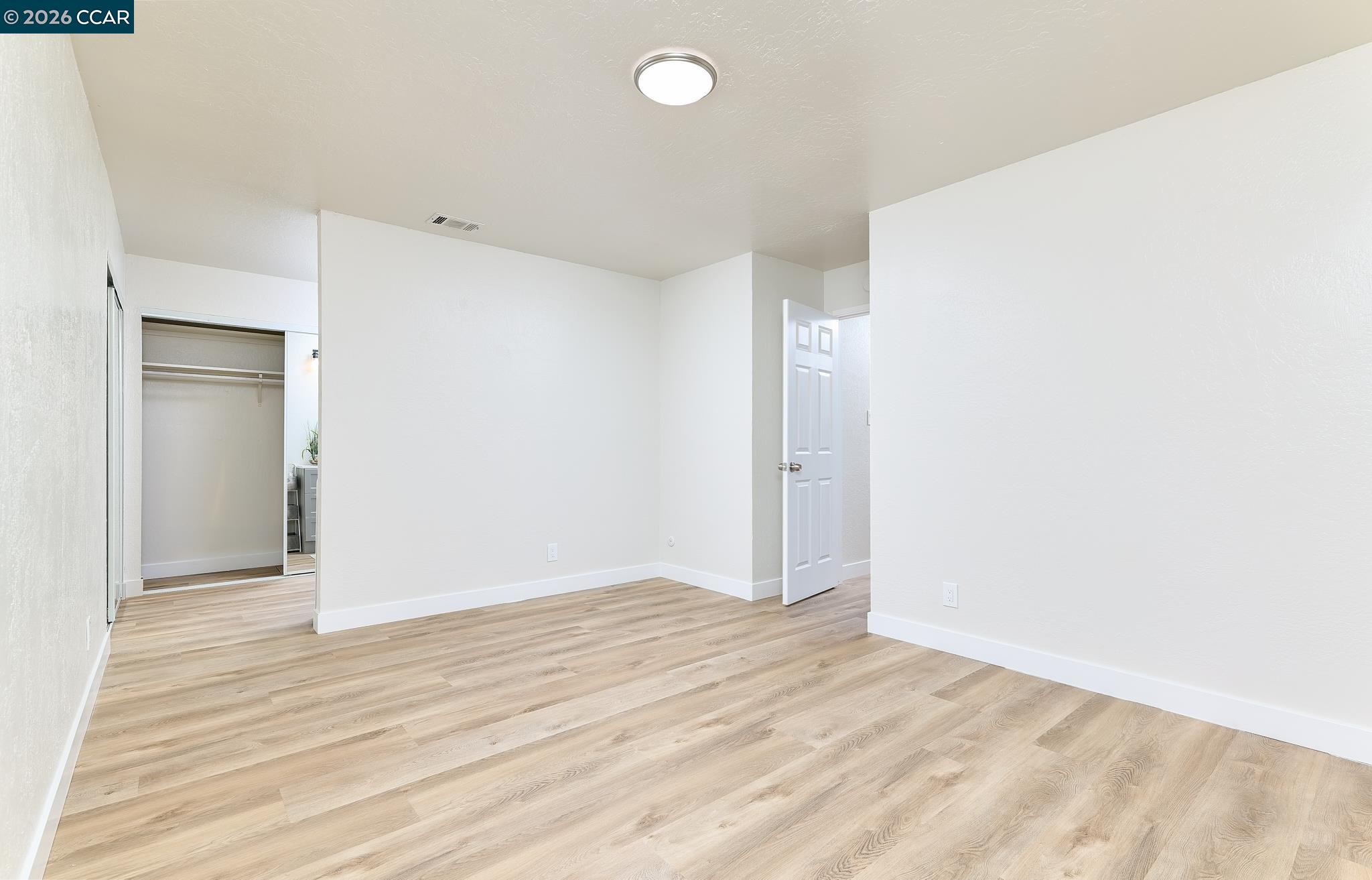 2117 Lopez Dr