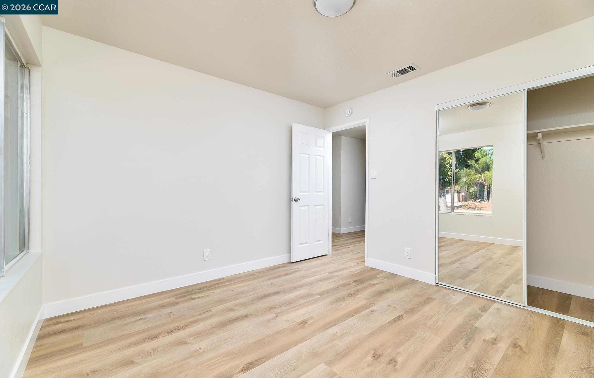 2117 Lopez Dr