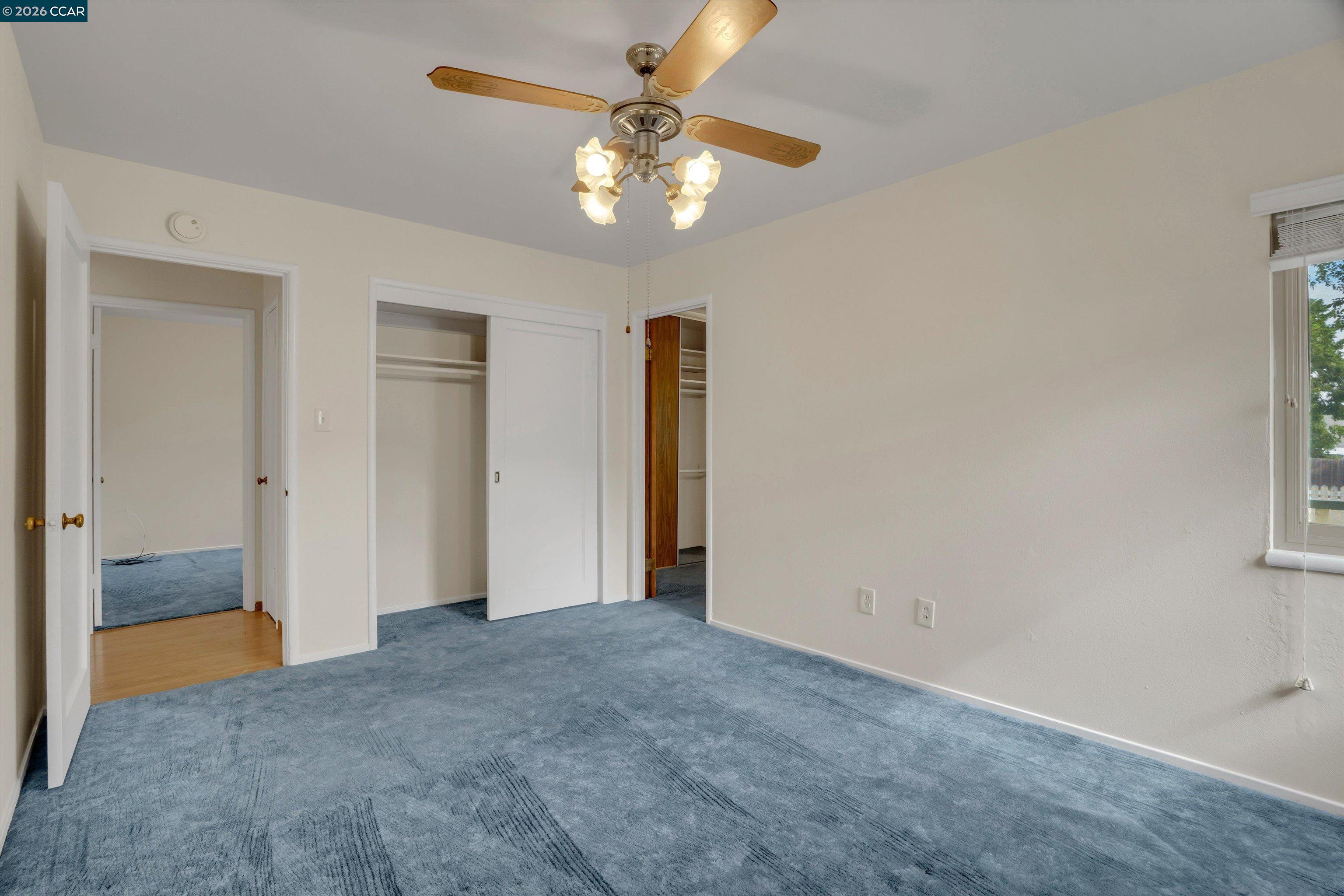 8 Water St