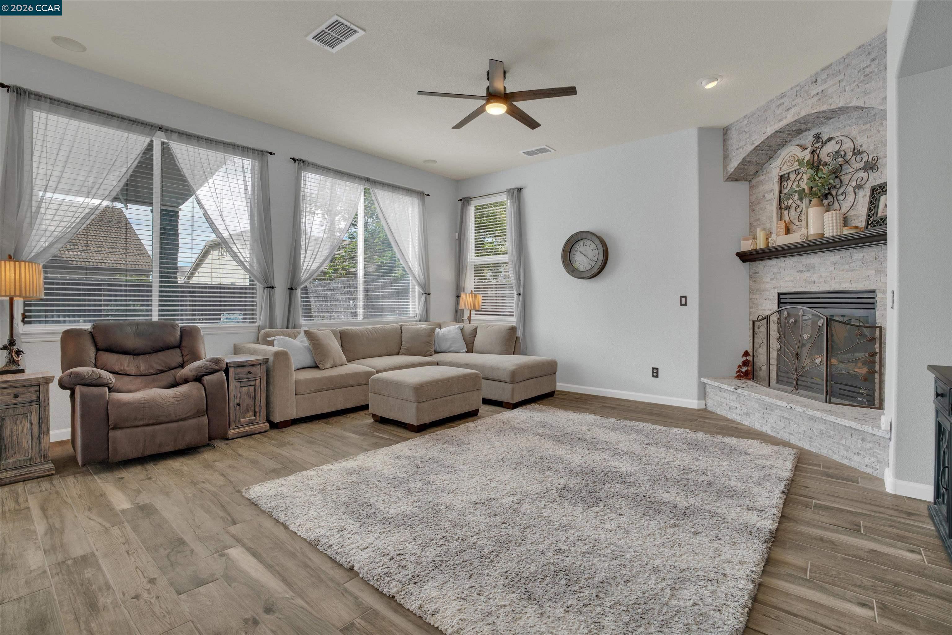 3159 Castle Rock Loop