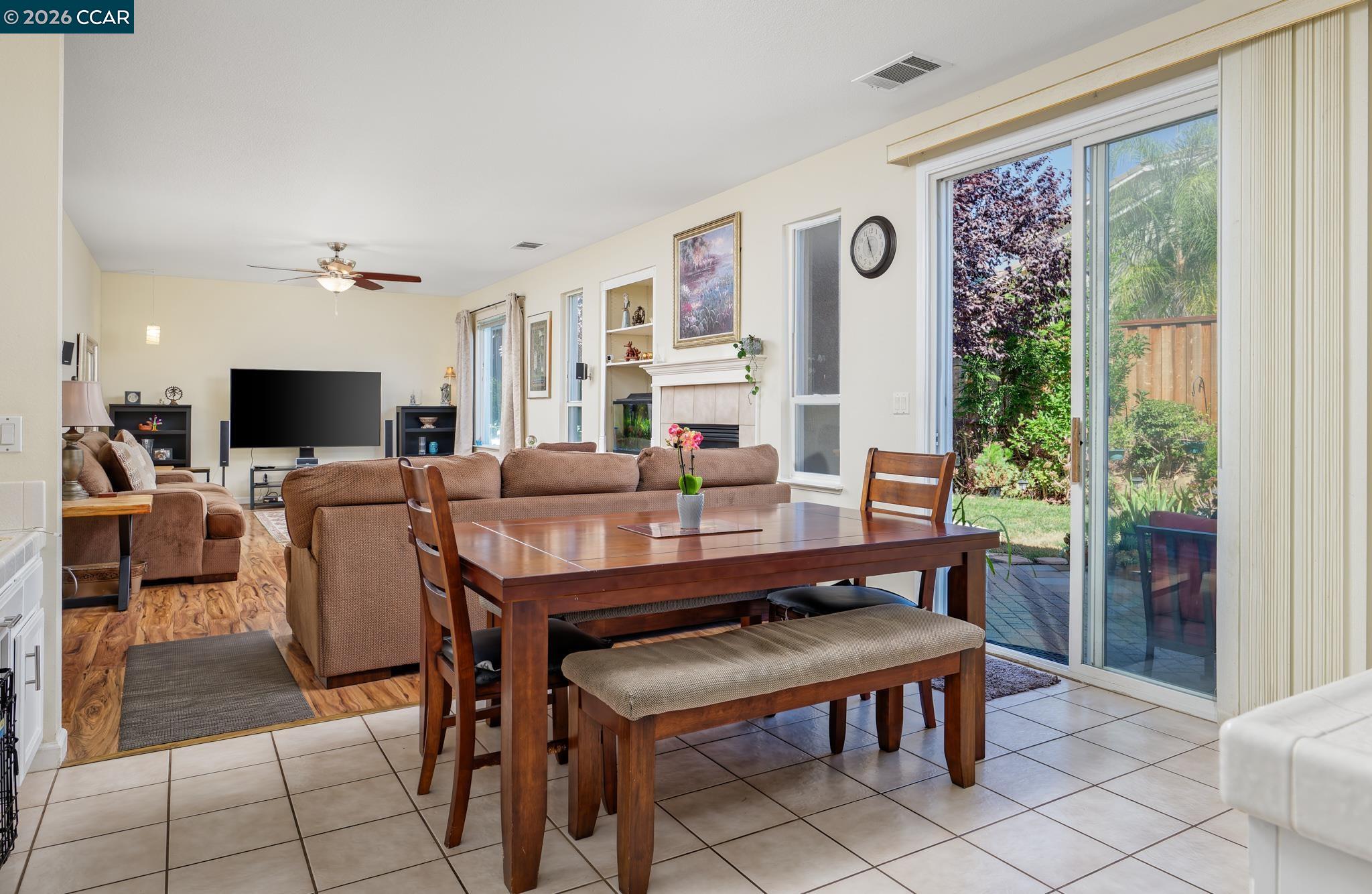 1315 Oak Crest Way