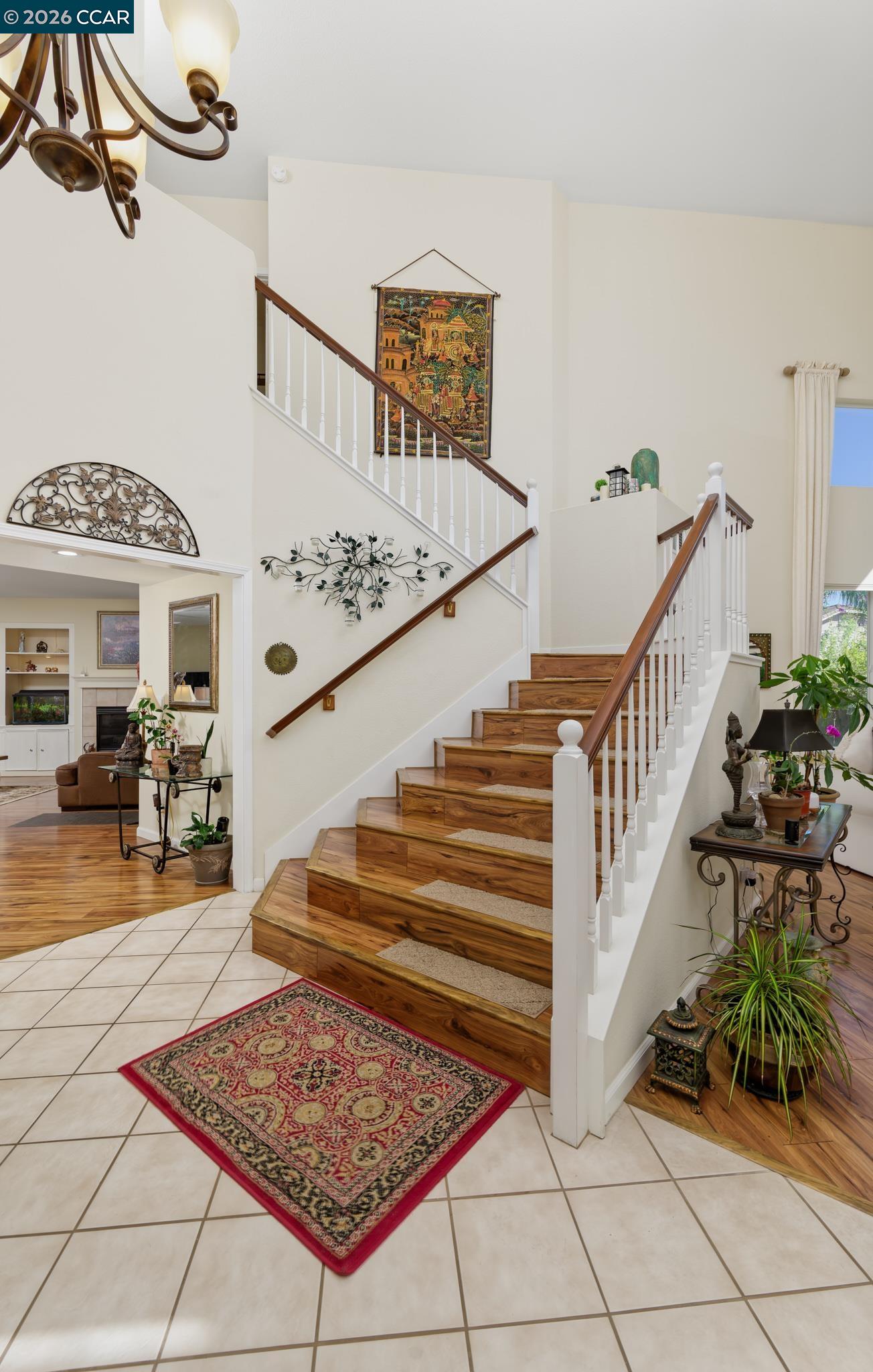 1315 Oak Crest Way