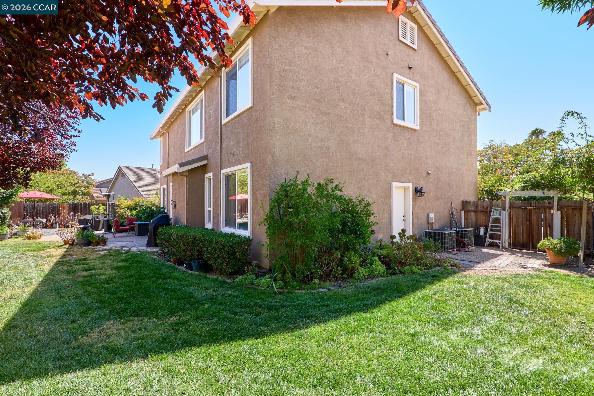 1315 Oak Crest Way
