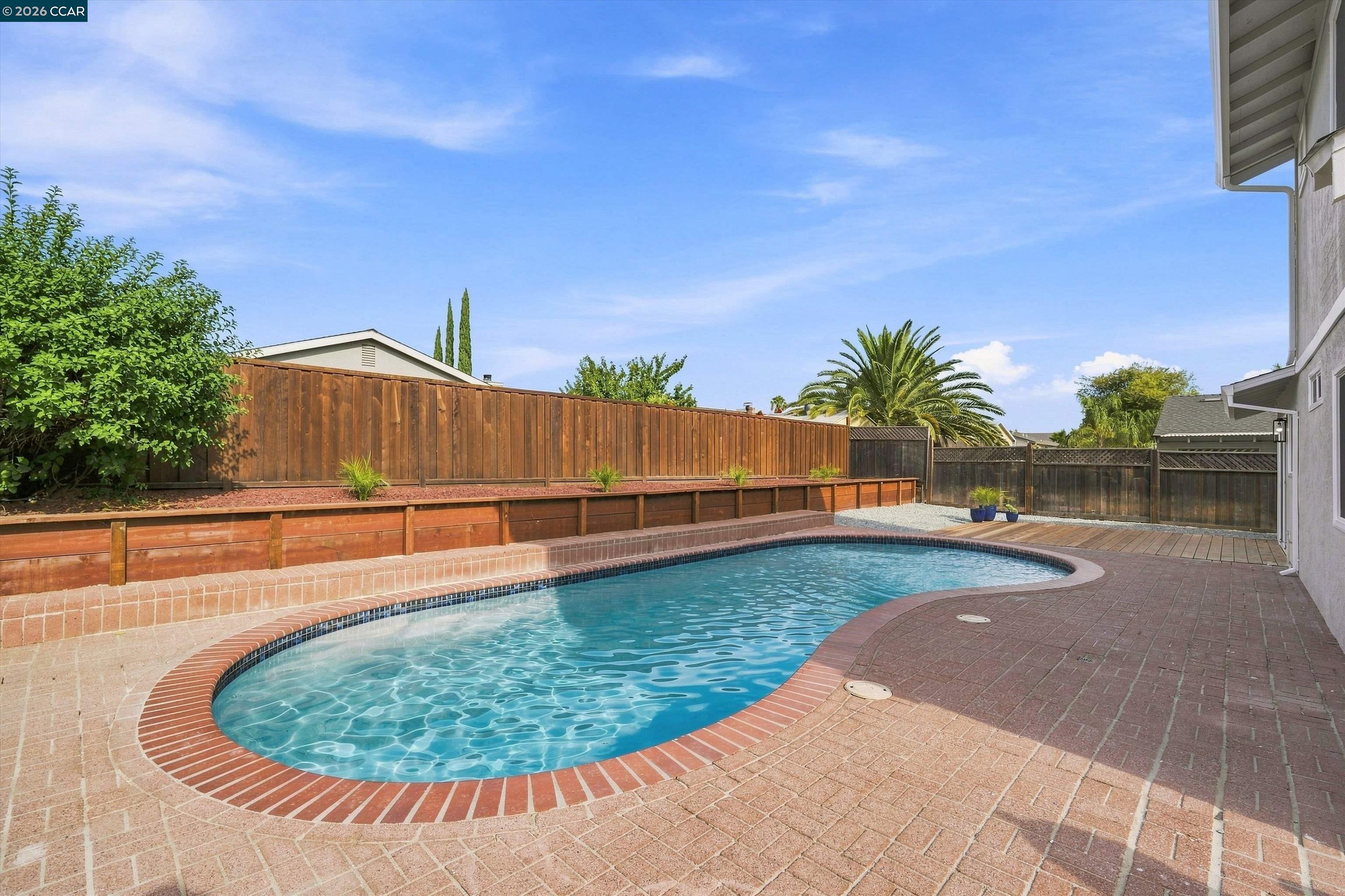 5029 Teakwood Dr