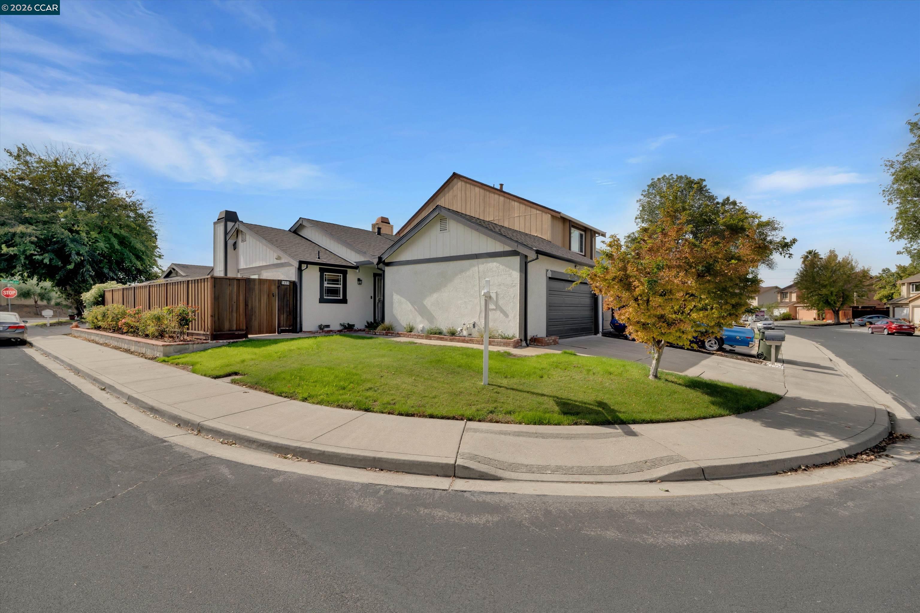 5499 Moonflower Way