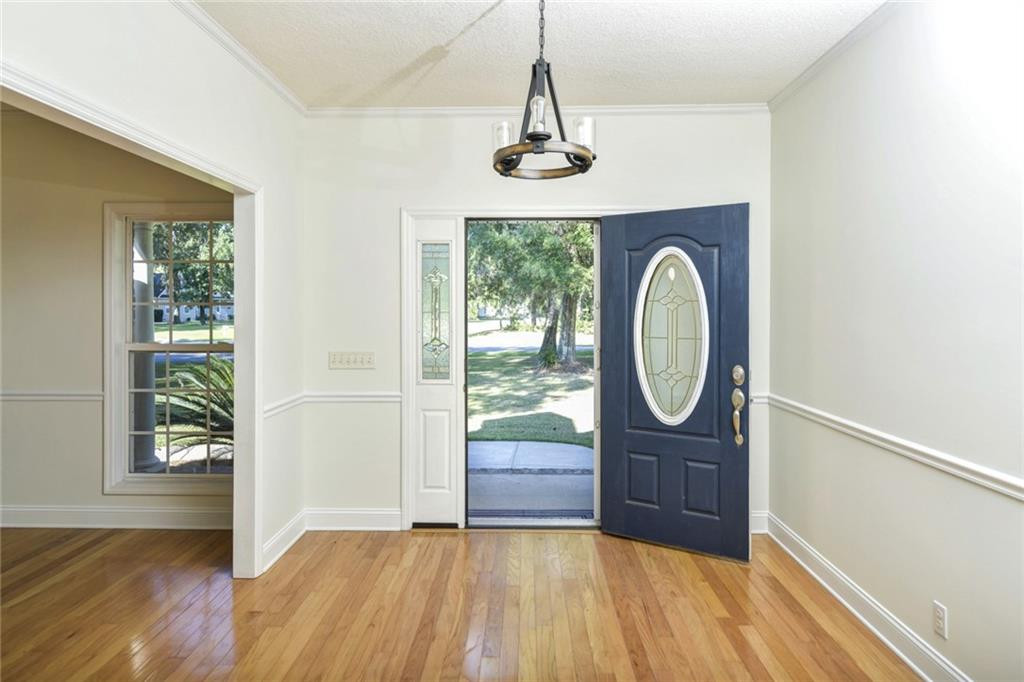 316 Brentwood Circle