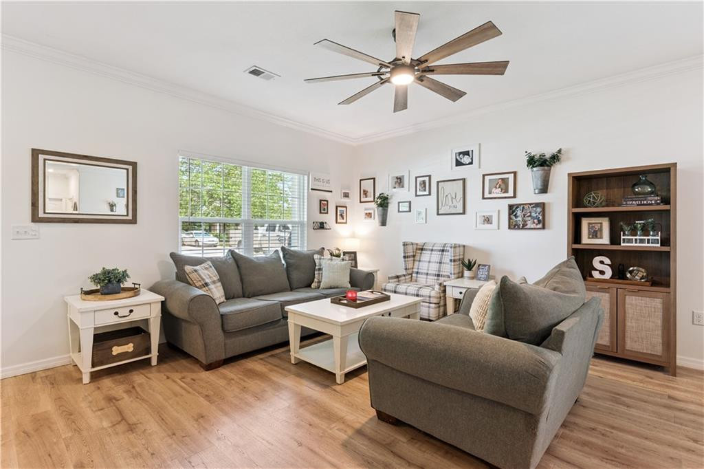112 Brooklet Circle, St. Marys