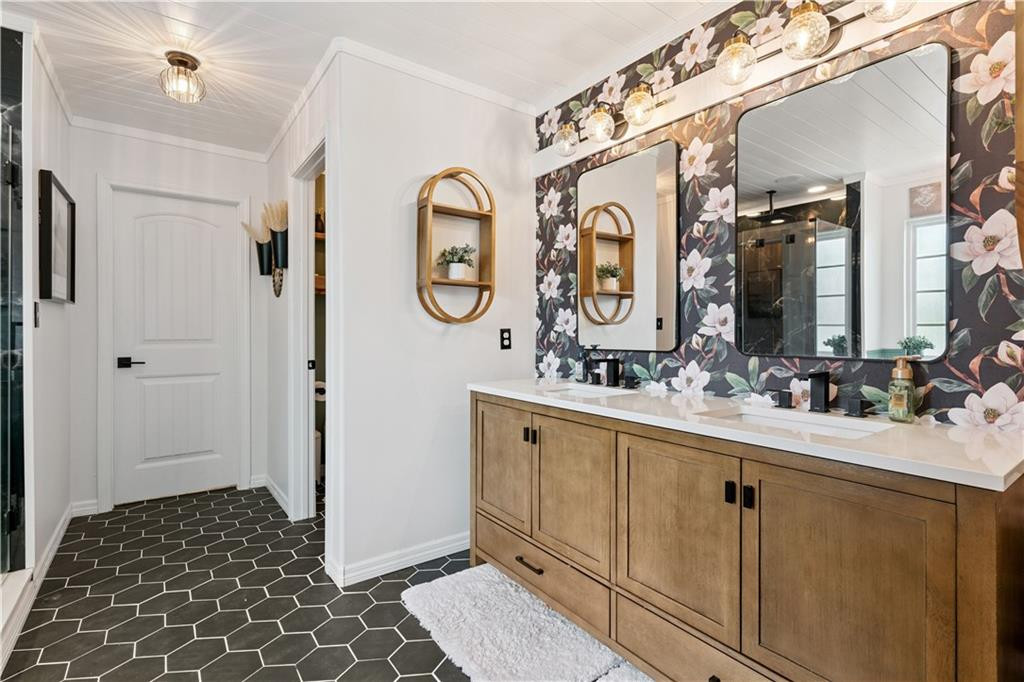 112 Brooklet Circle, St. Marys