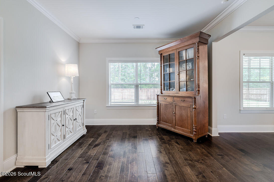 122 Belmont Circle