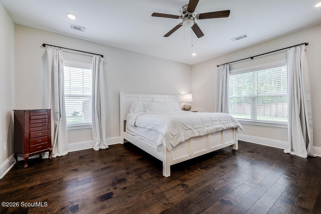 122 Belmont Circle