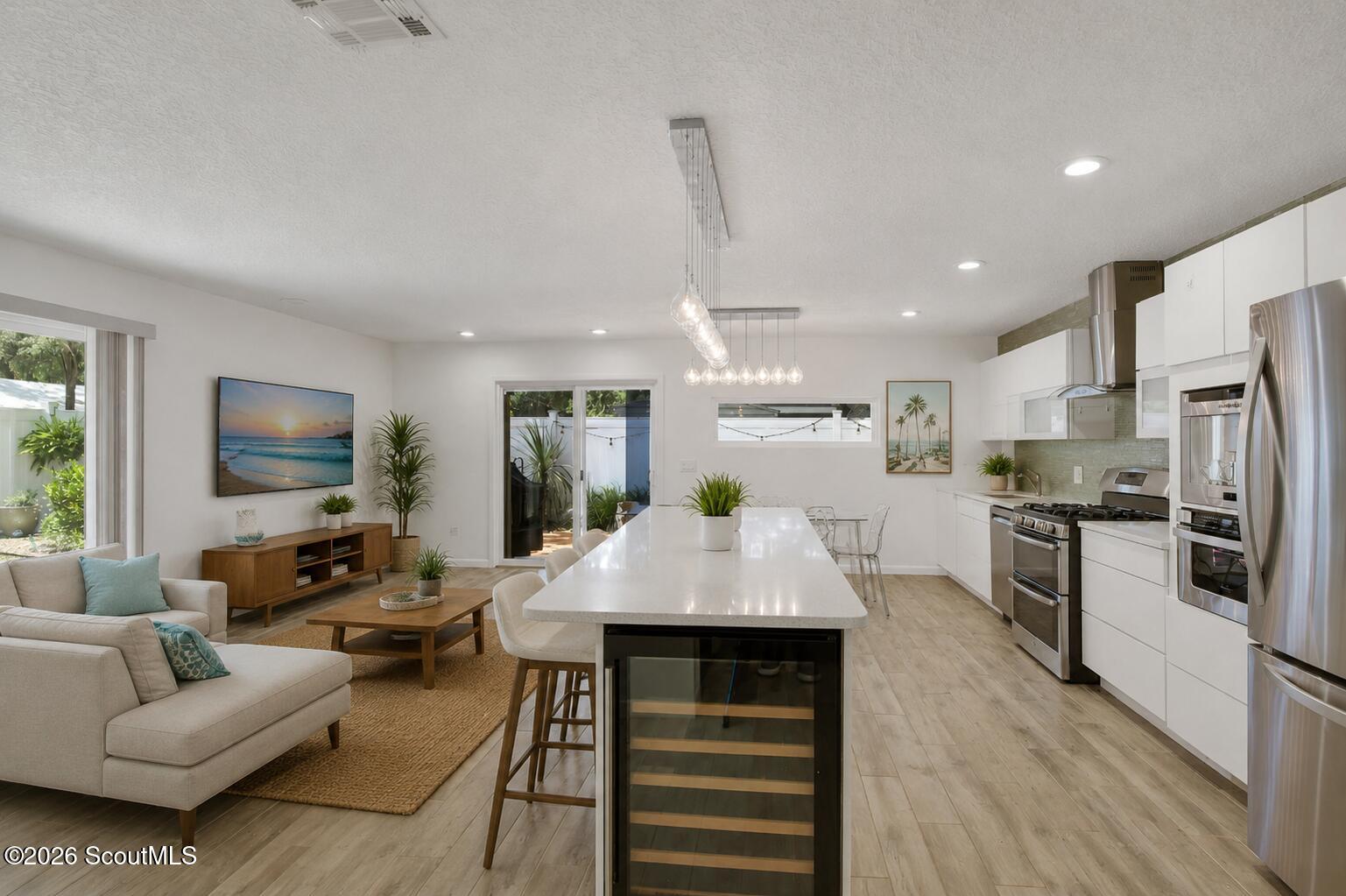 207 Broadway Street, St. Simons Island