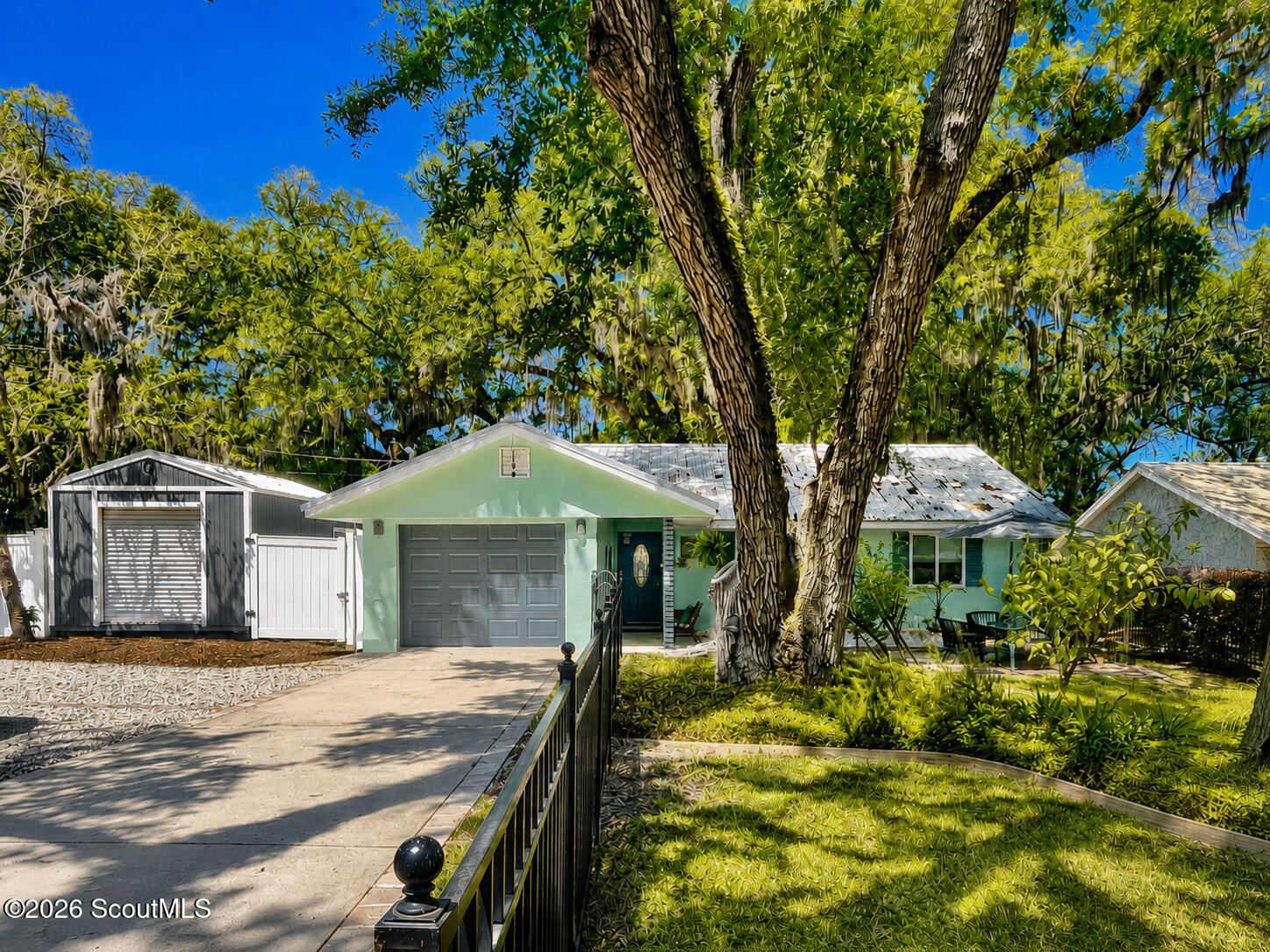 207 Broadway Street, St. Simons Island