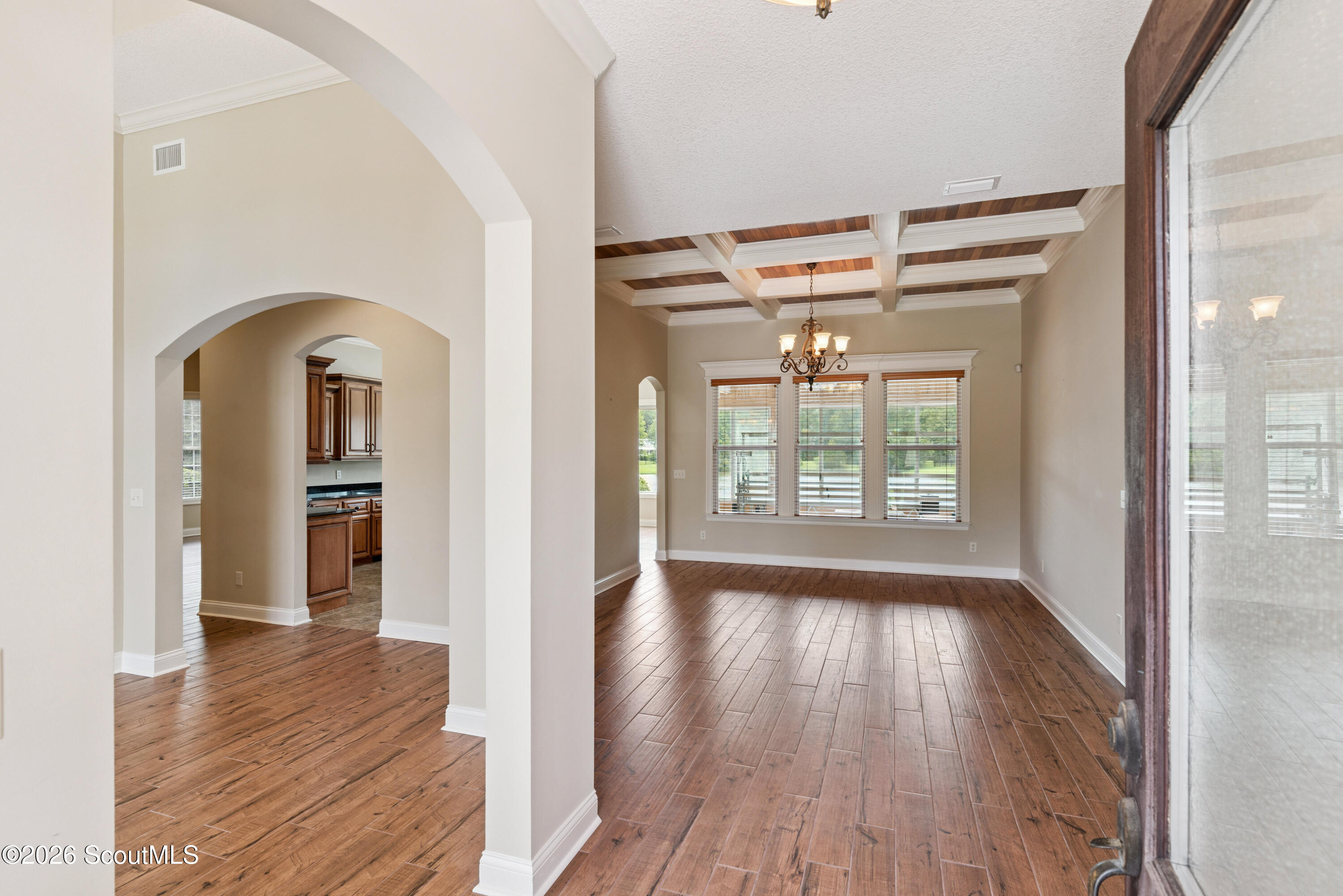 121 Belmont Circle