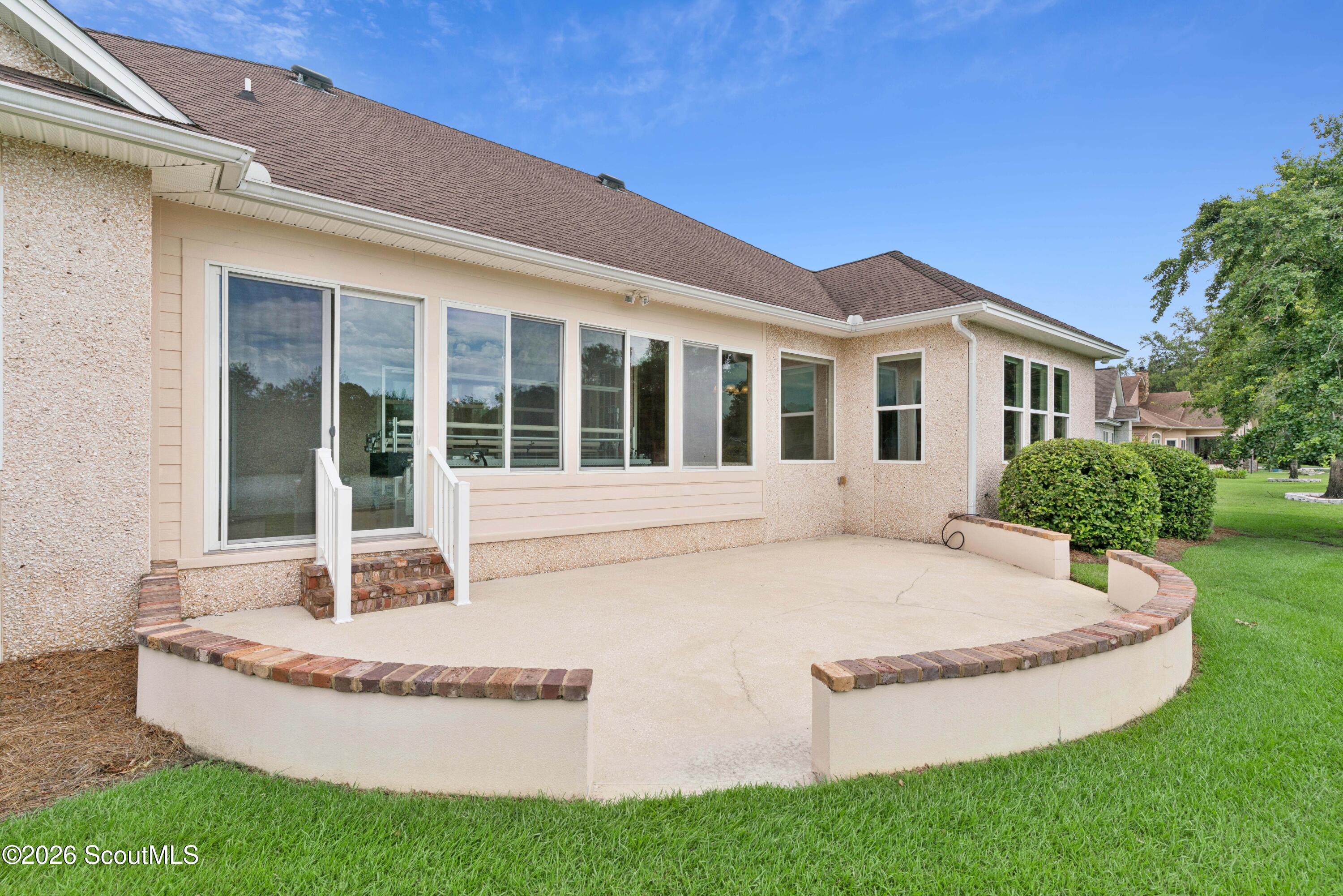 121 Belmont Circle