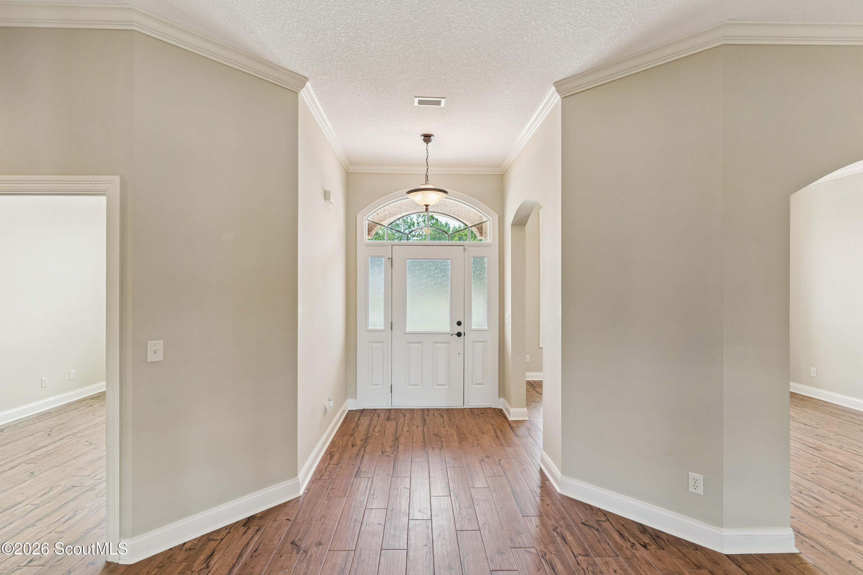 121 Belmont Circle