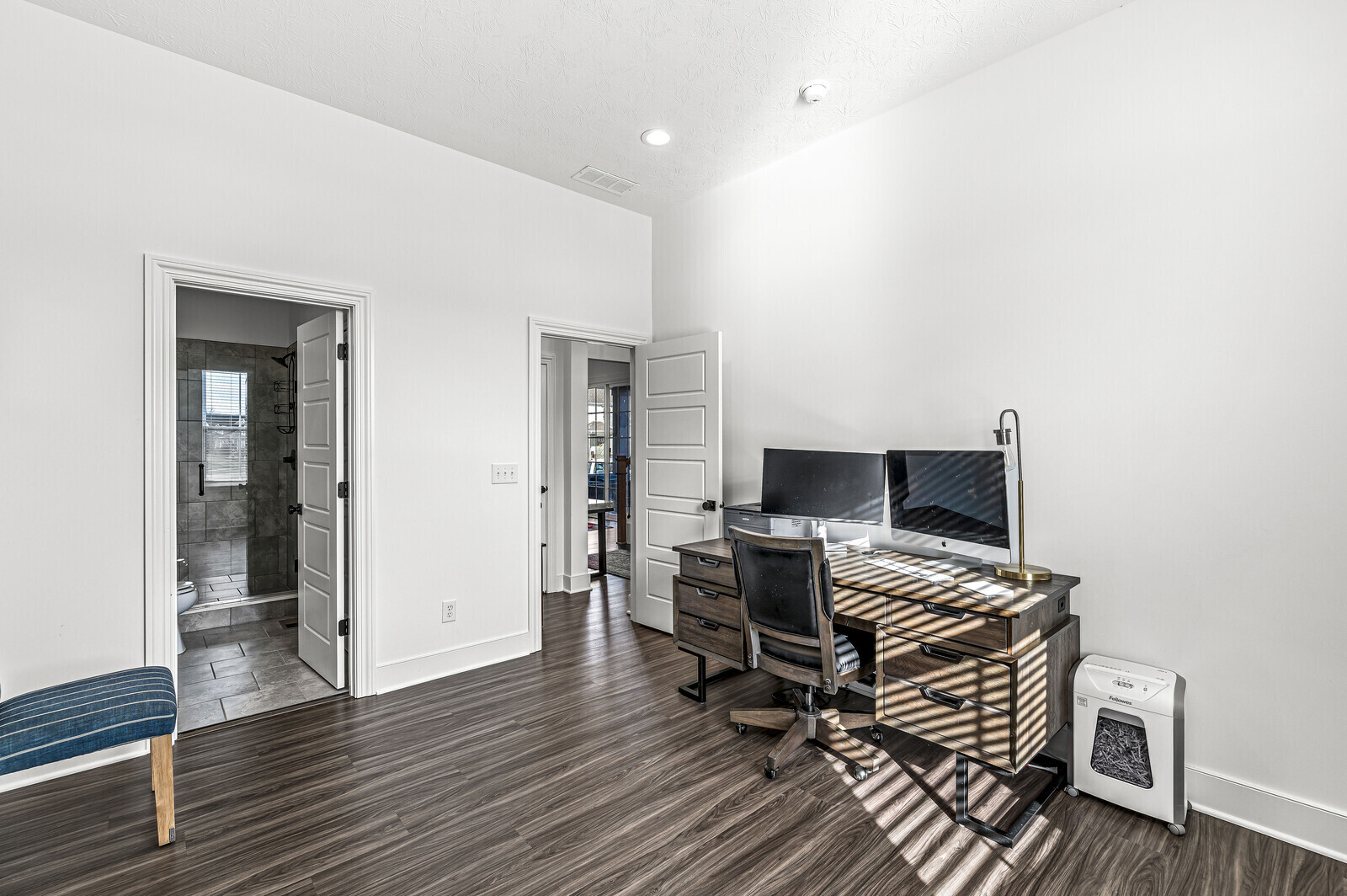 15285 Fairlands Drive