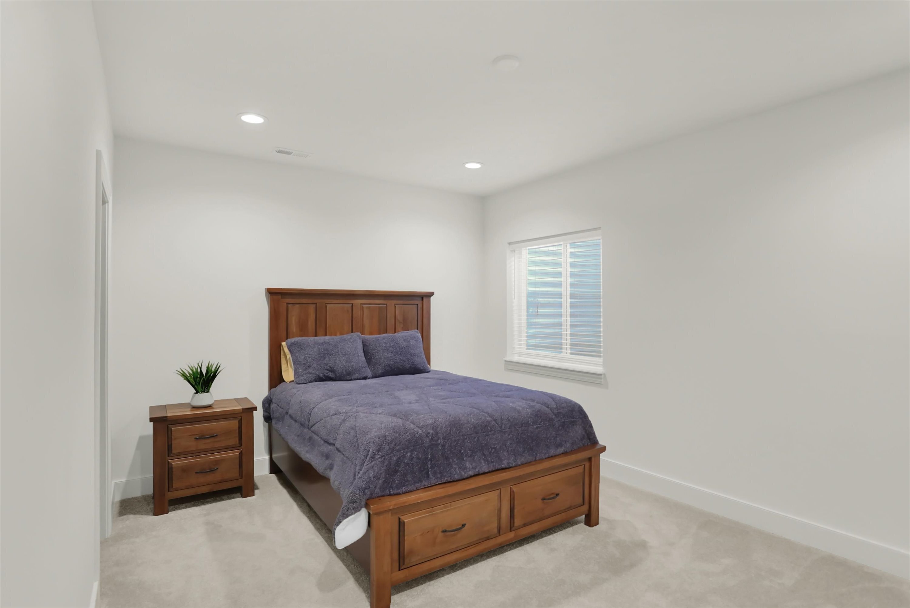 15285 Fairlands Drive