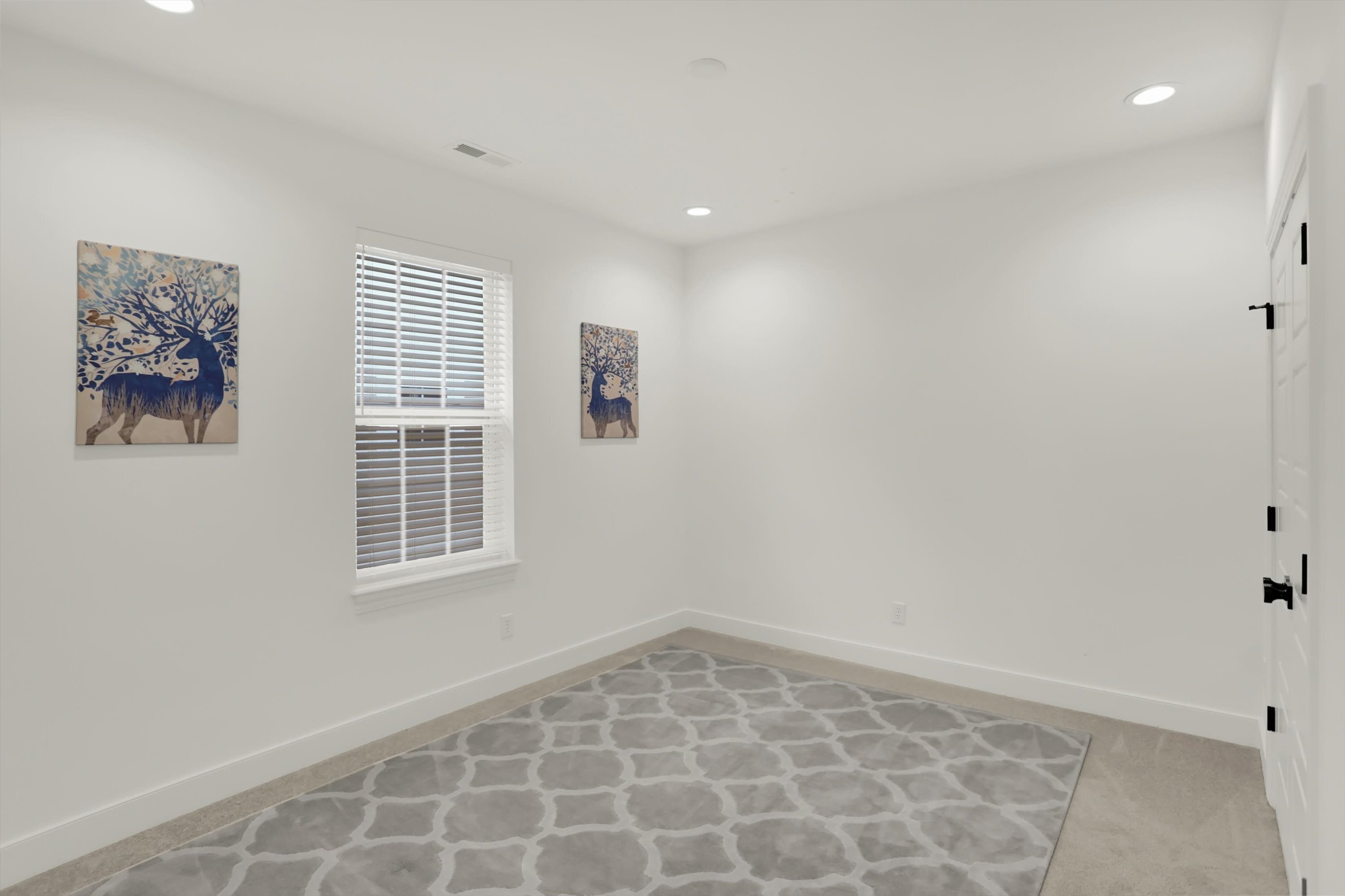 15285 Fairlands Drive