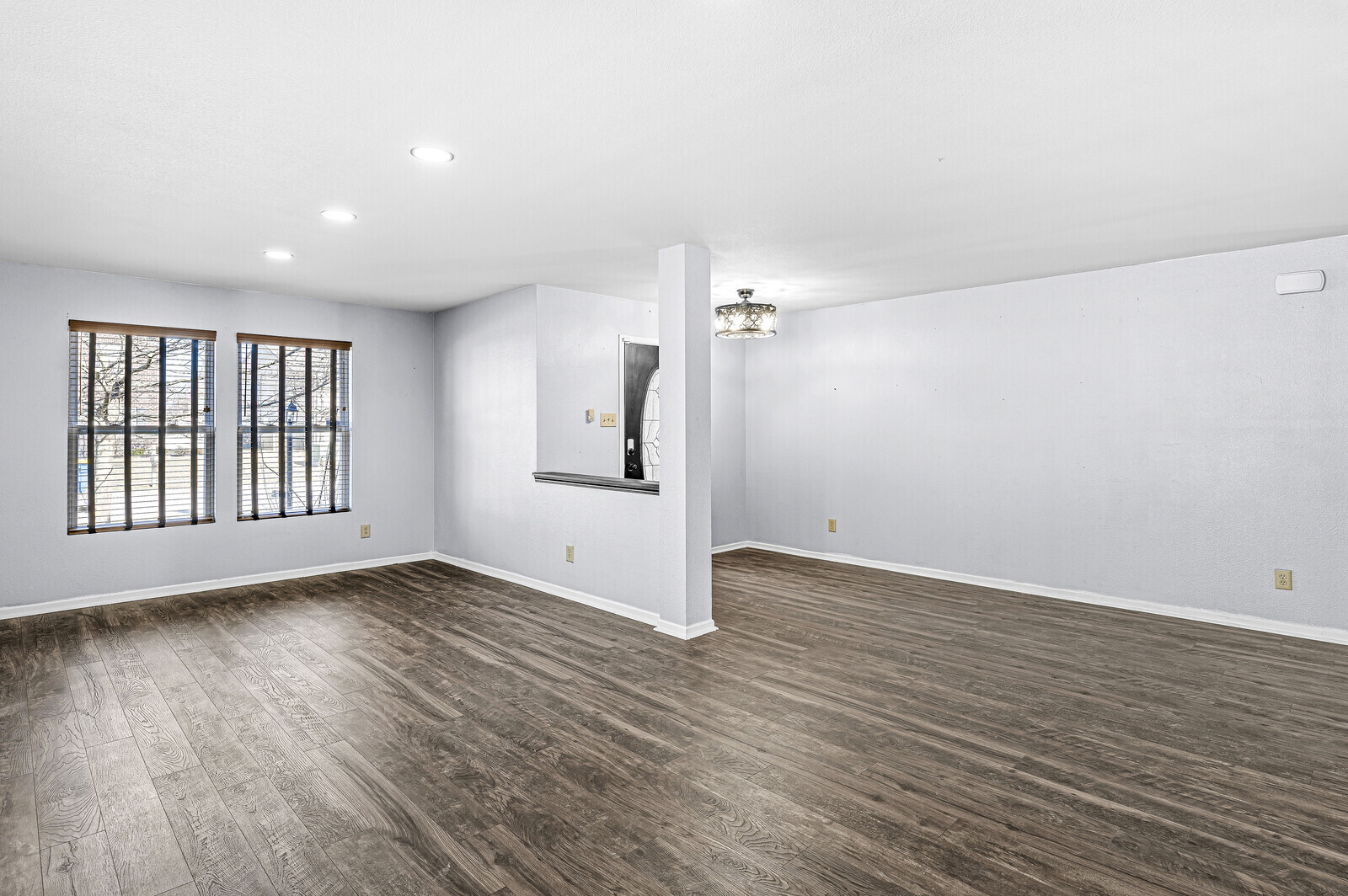 7821 Edgemanor Court