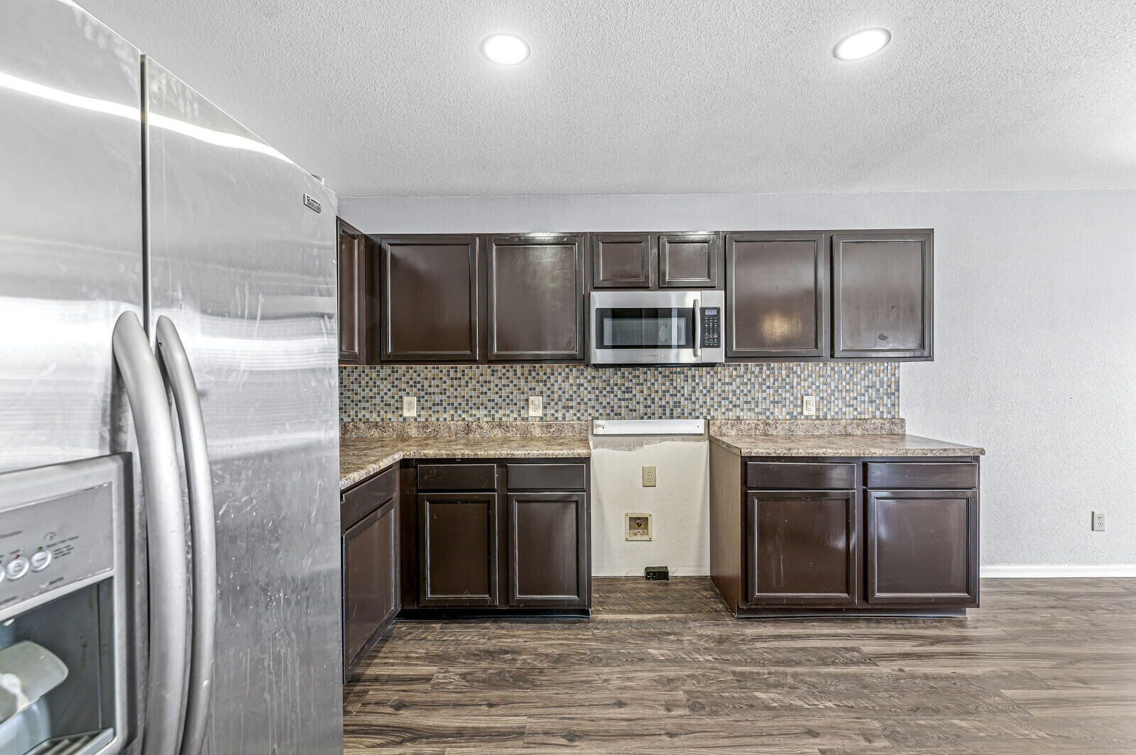 7821 Edgemanor Court