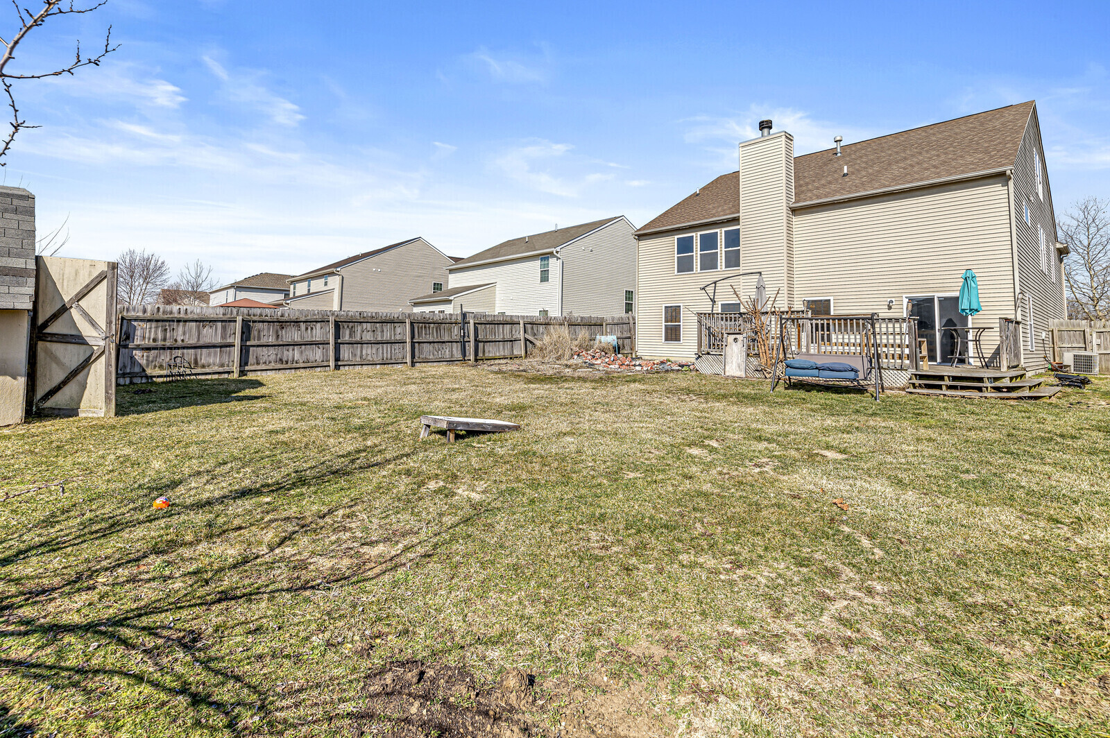 7821 Edgemanor Court