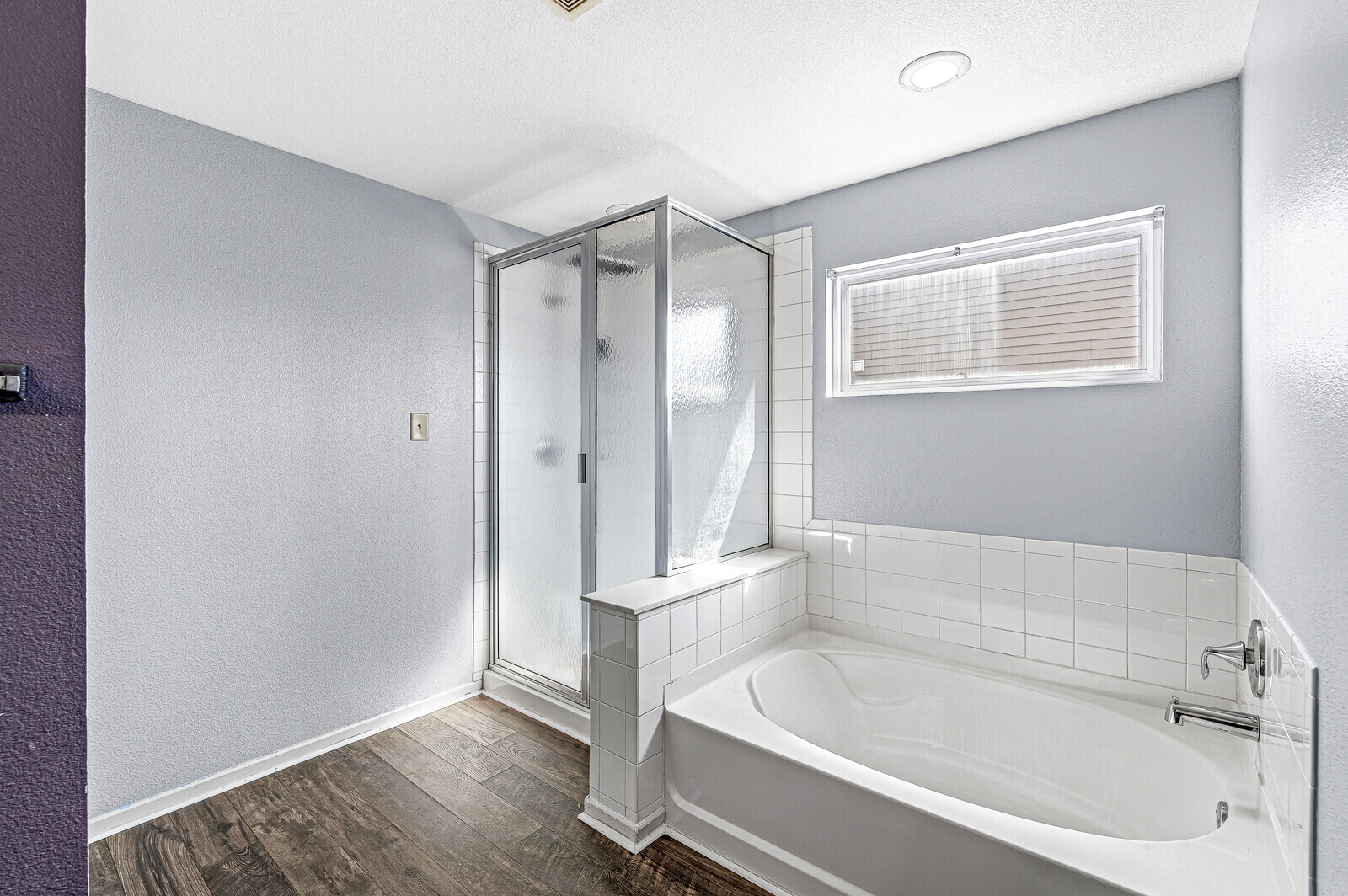 7821 Edgemanor Court