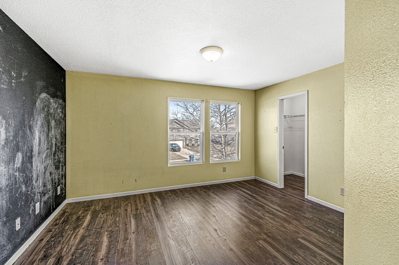 7821 Edgemanor Court