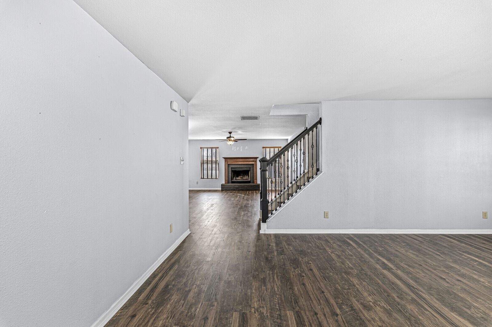 7821 Edgemanor Court