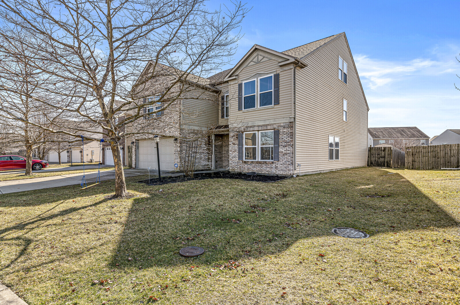 7821 Edgemanor Court