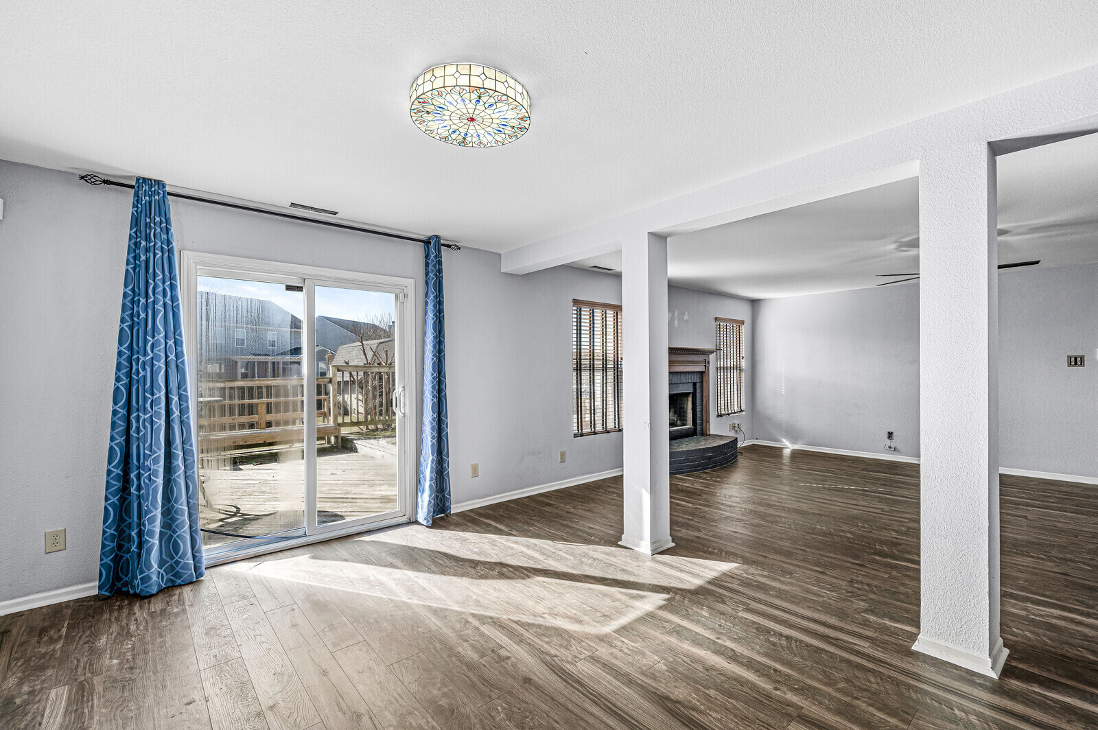 7821 Edgemanor Court