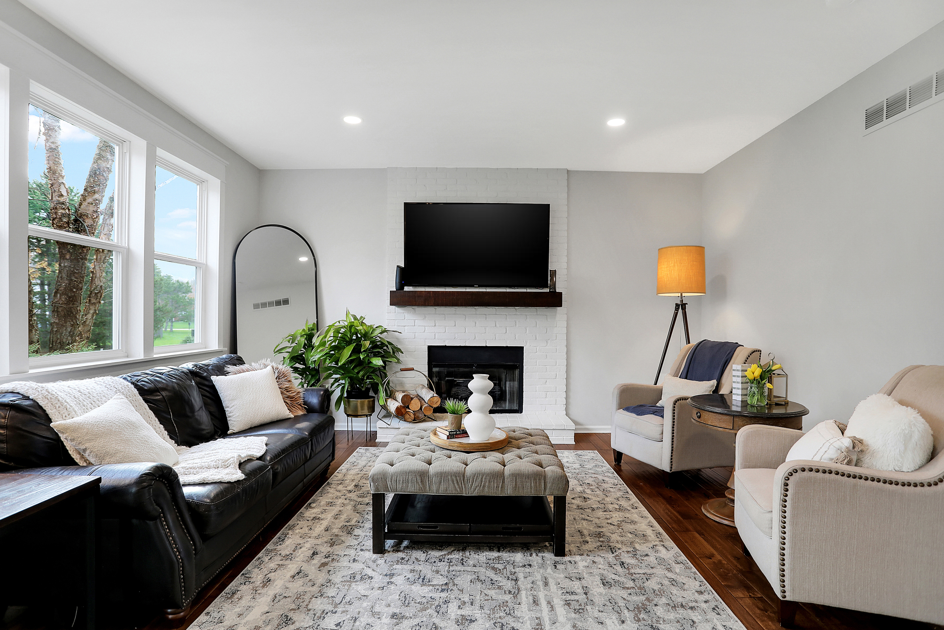 14149 Esprit Drive