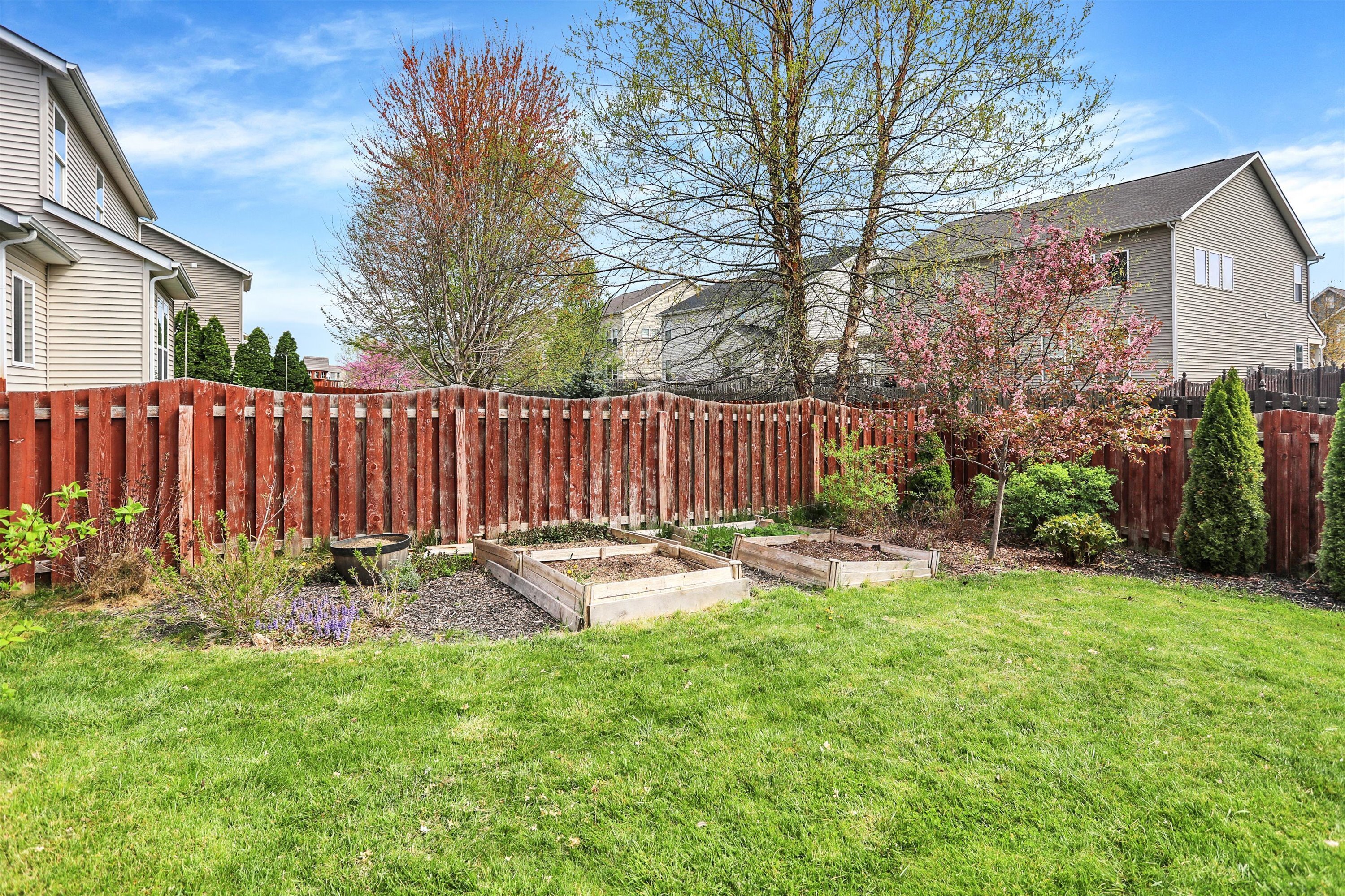 7831 Gray Eagle Drive