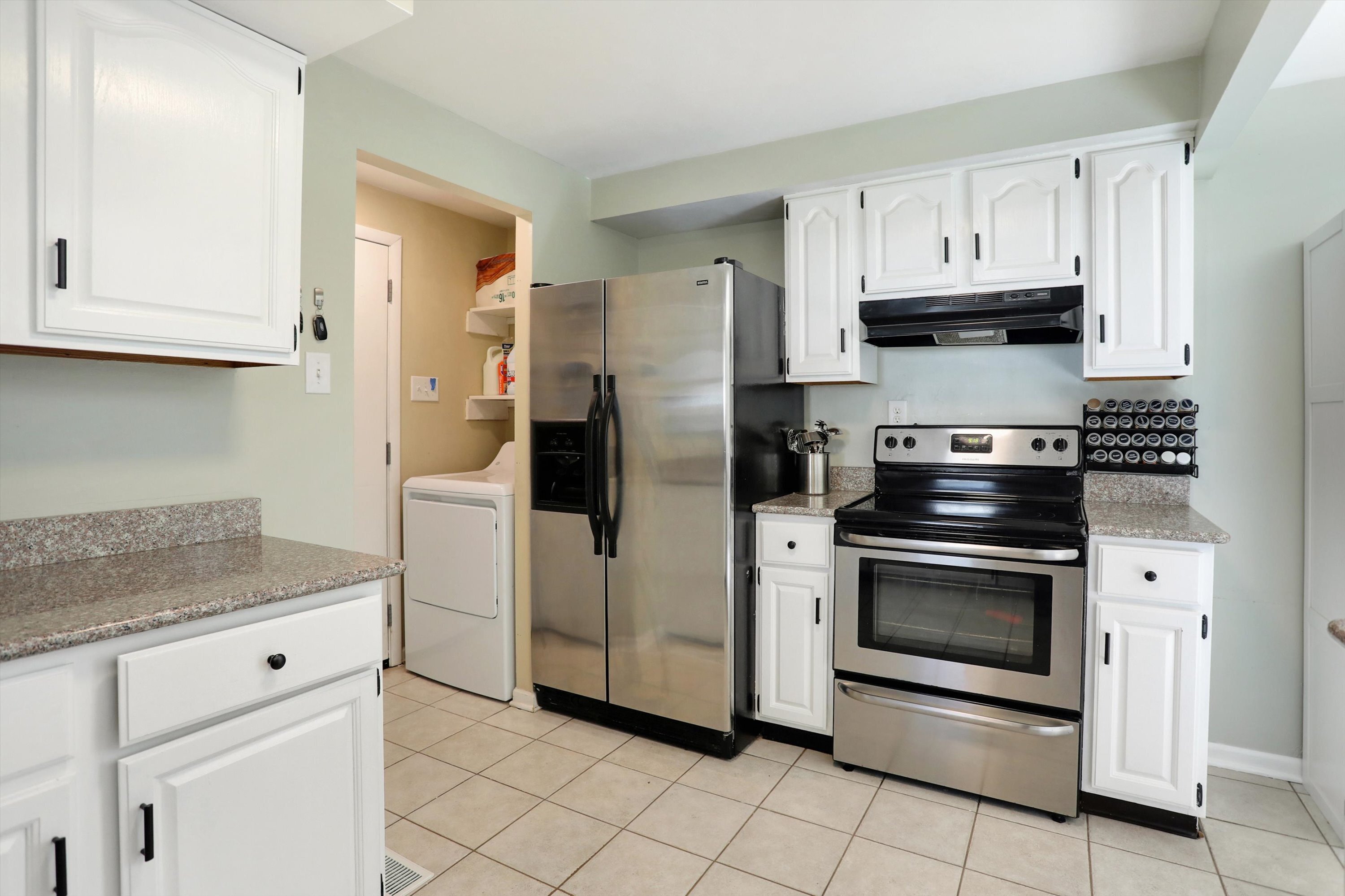 1533 W 79th Street