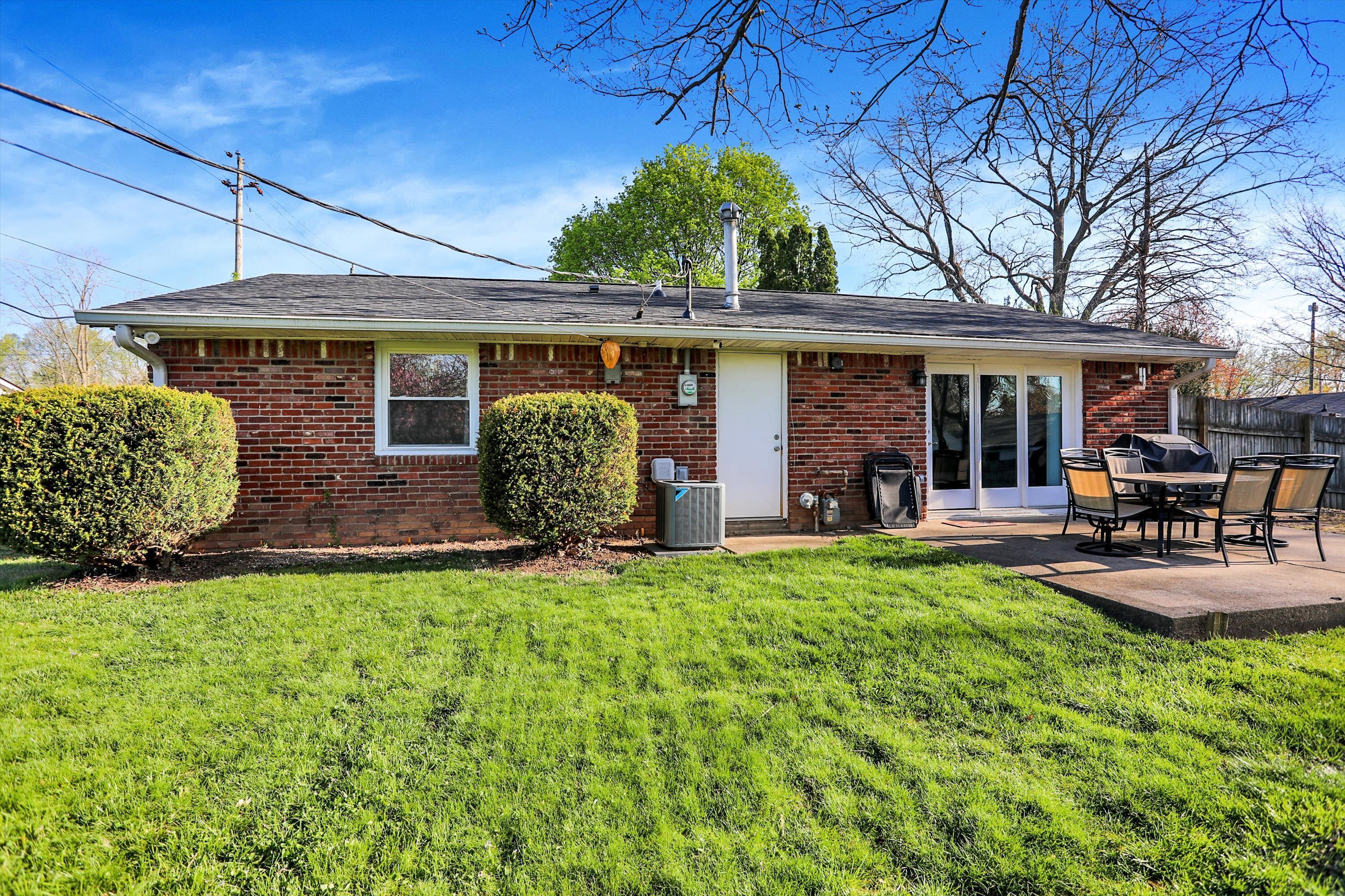 1533 W 79th Street