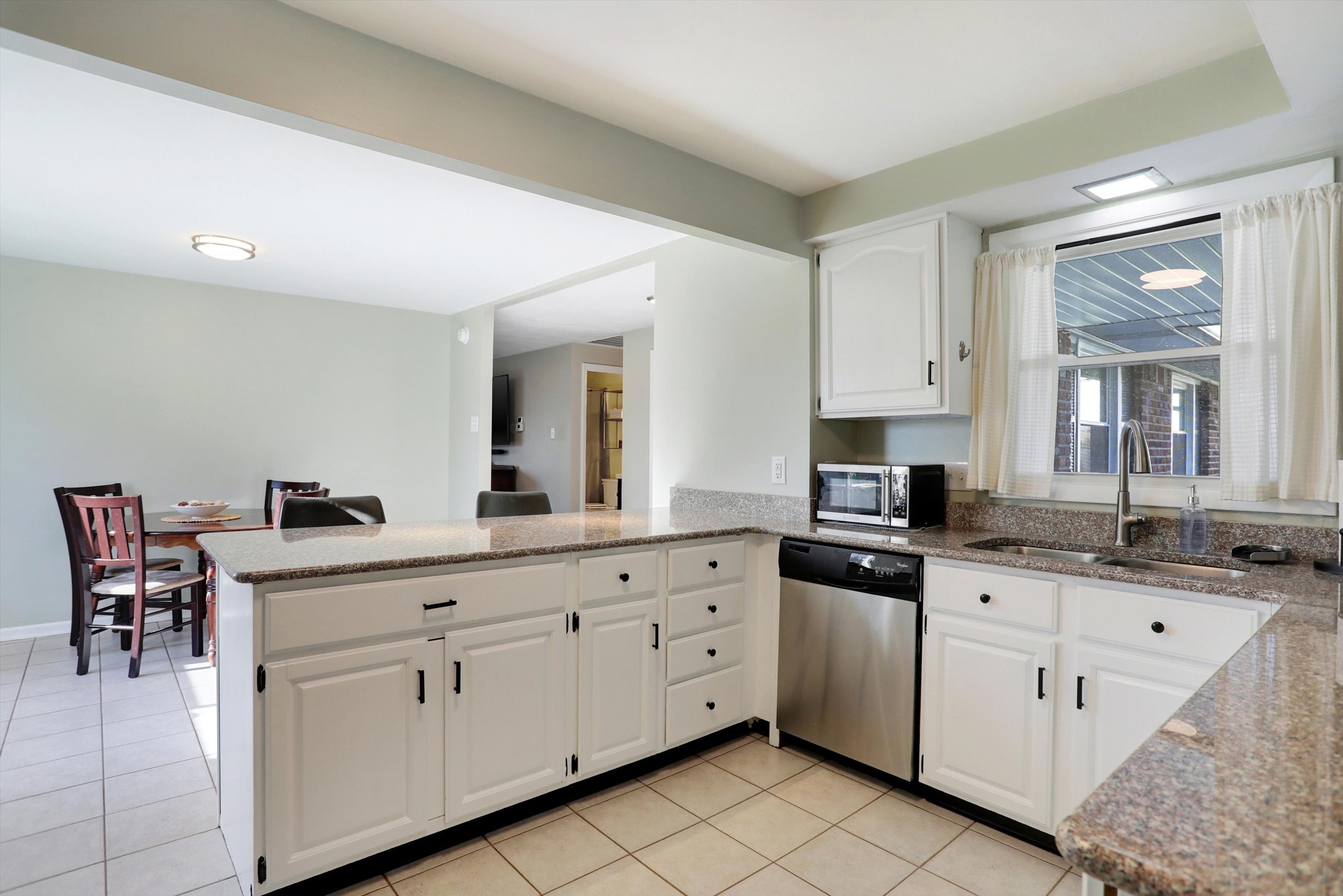 1533 W 79th Street