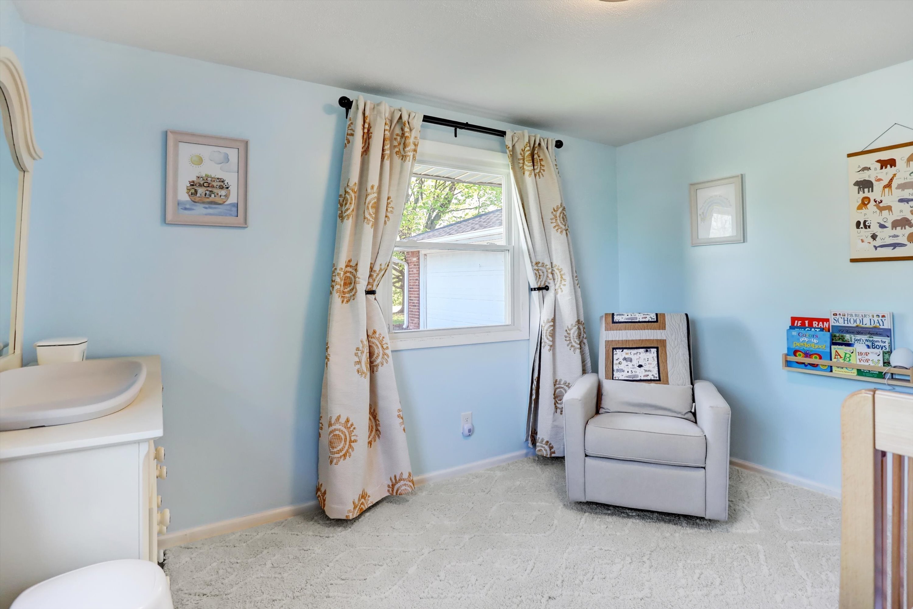 1533 W 79th Street