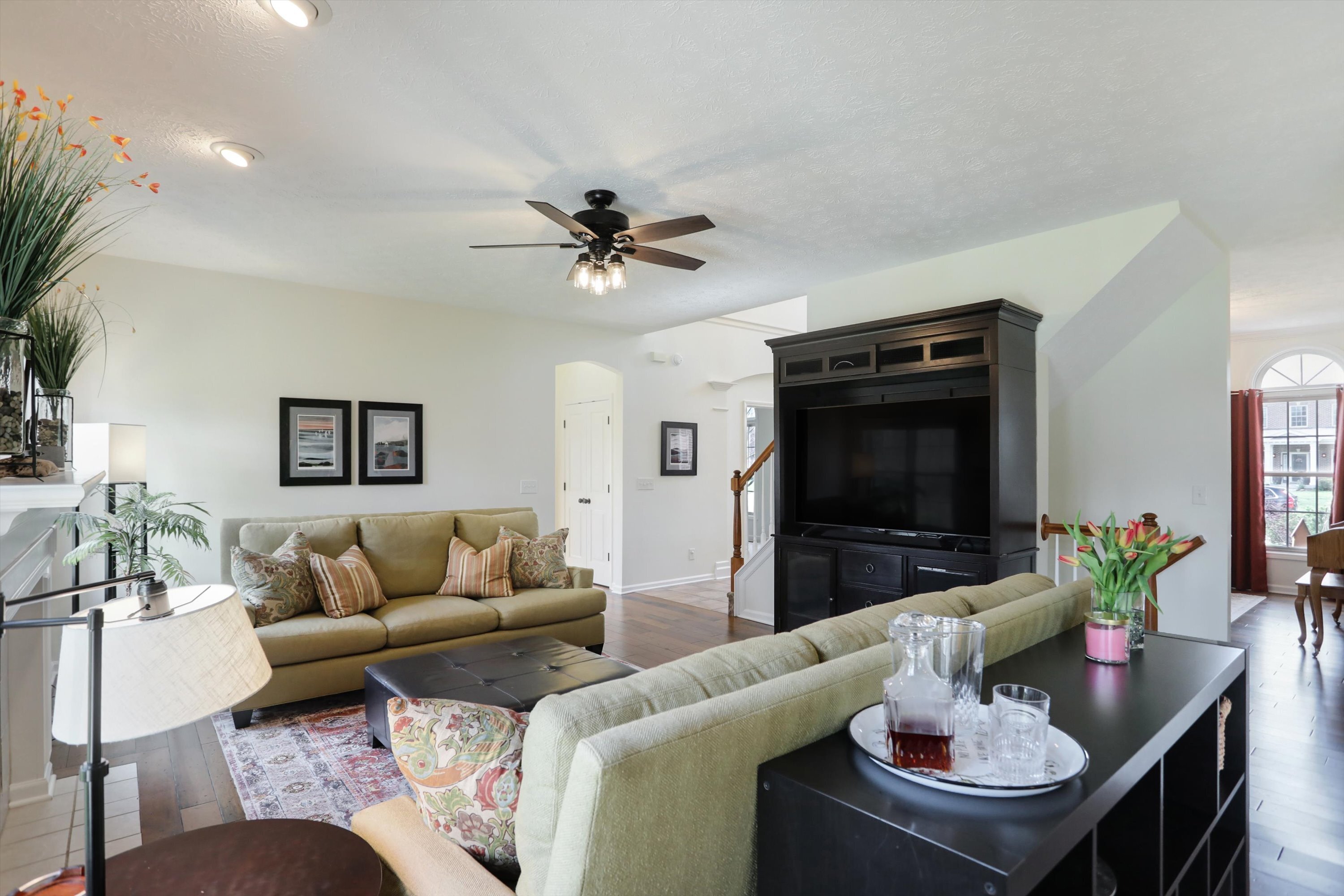 8817 Pin Oak Drive