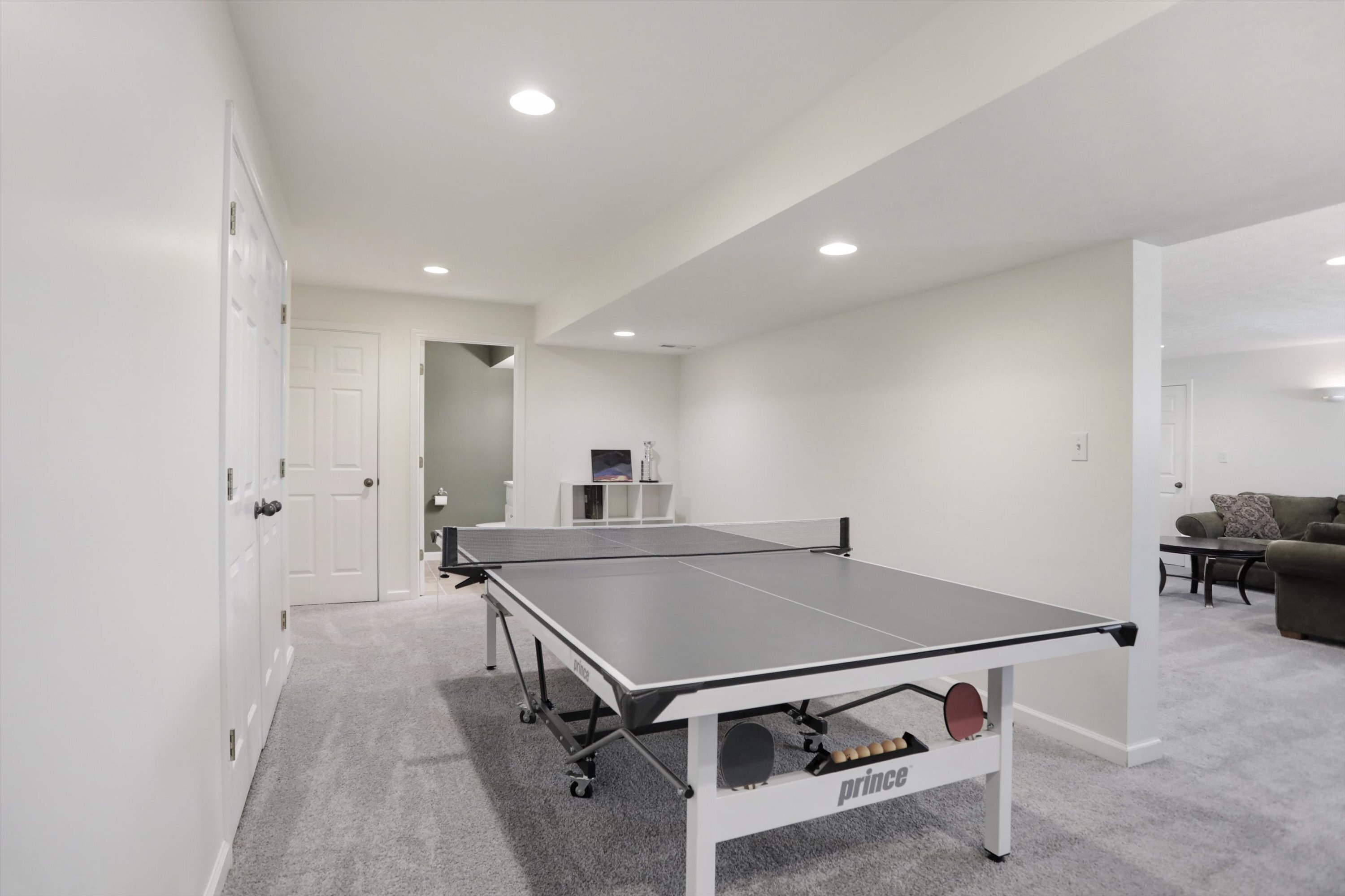 8817 Pin Oak Drive
