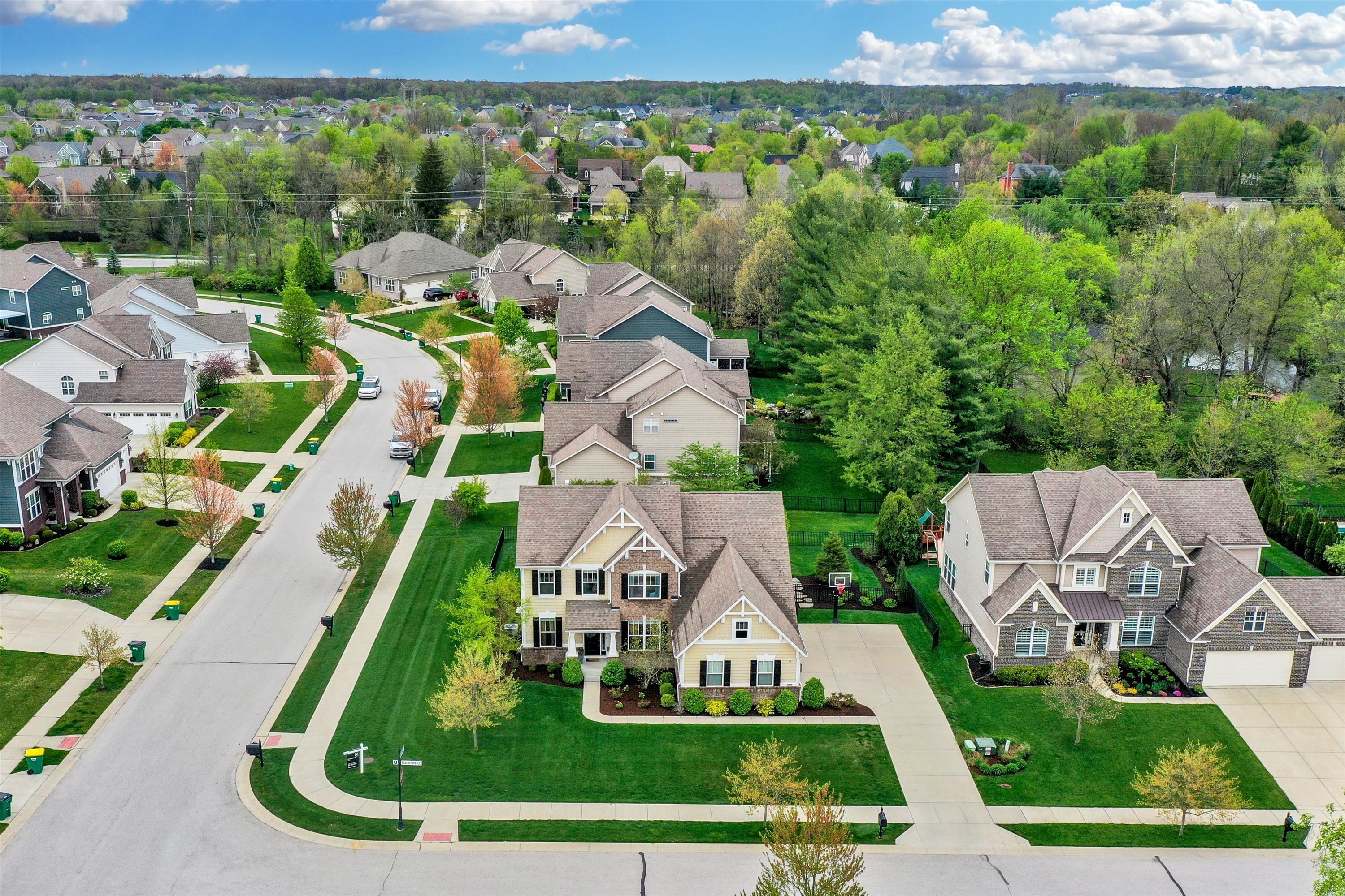 7564 Blackstone Court