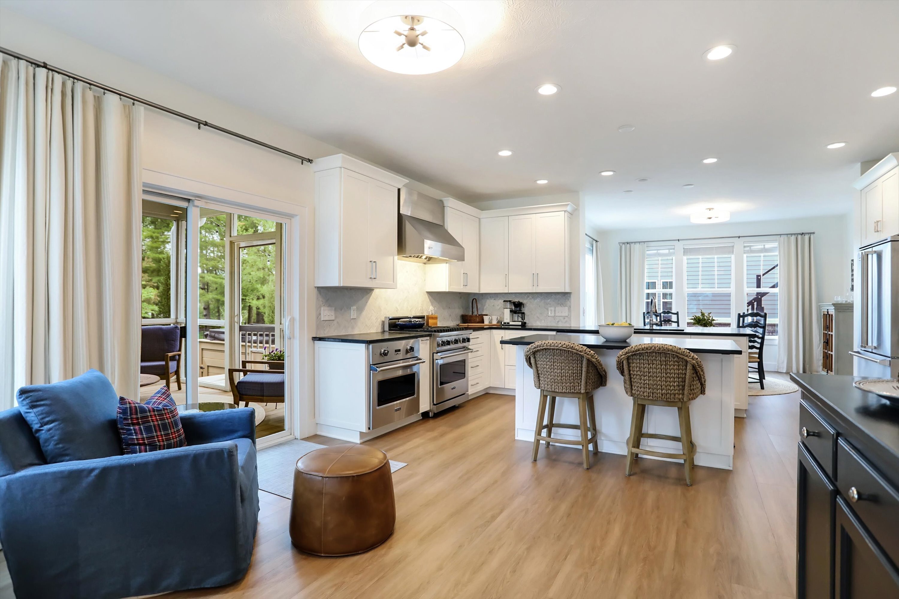 7564 Blackstone Court