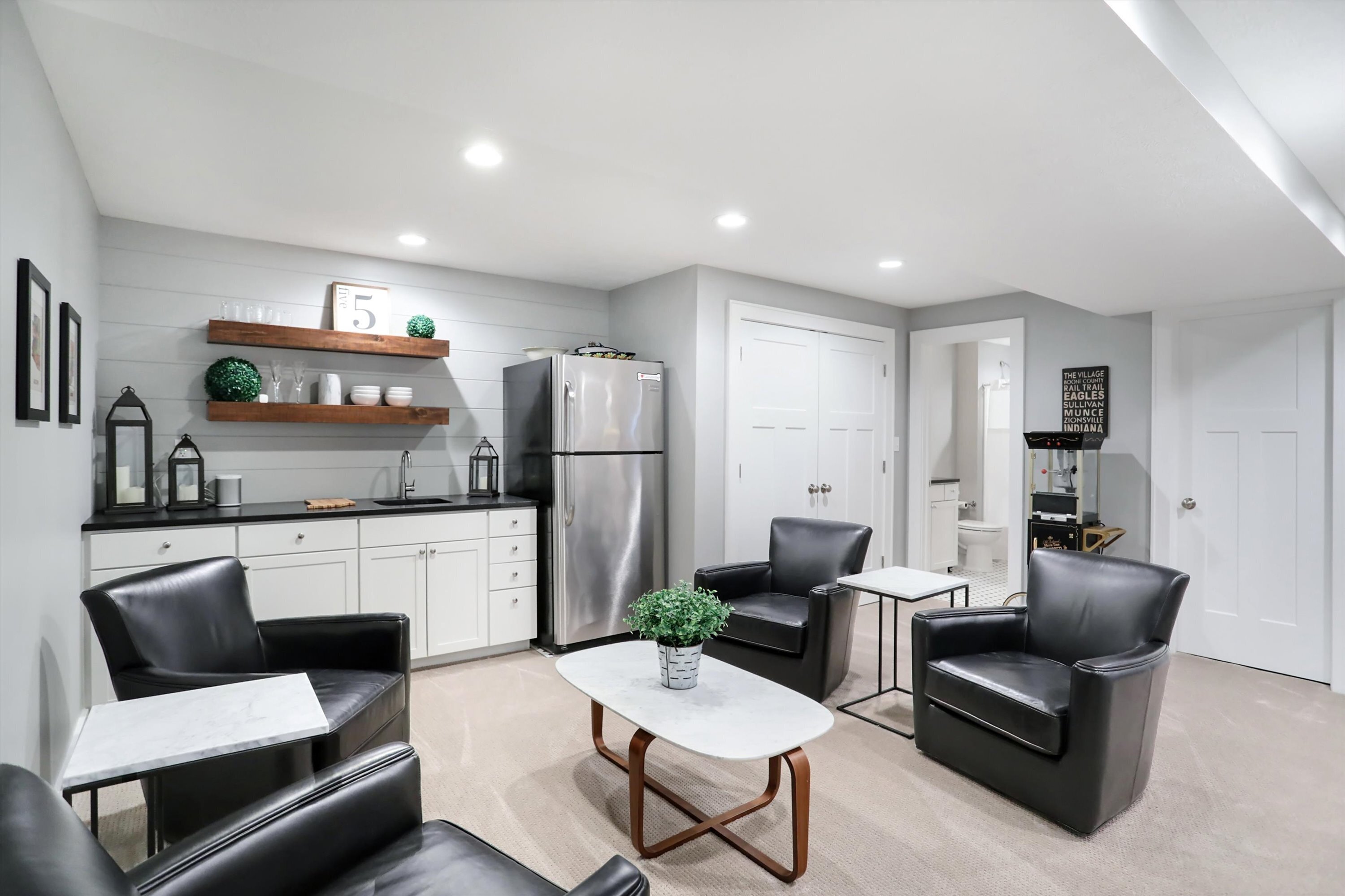 7564 Blackstone Court