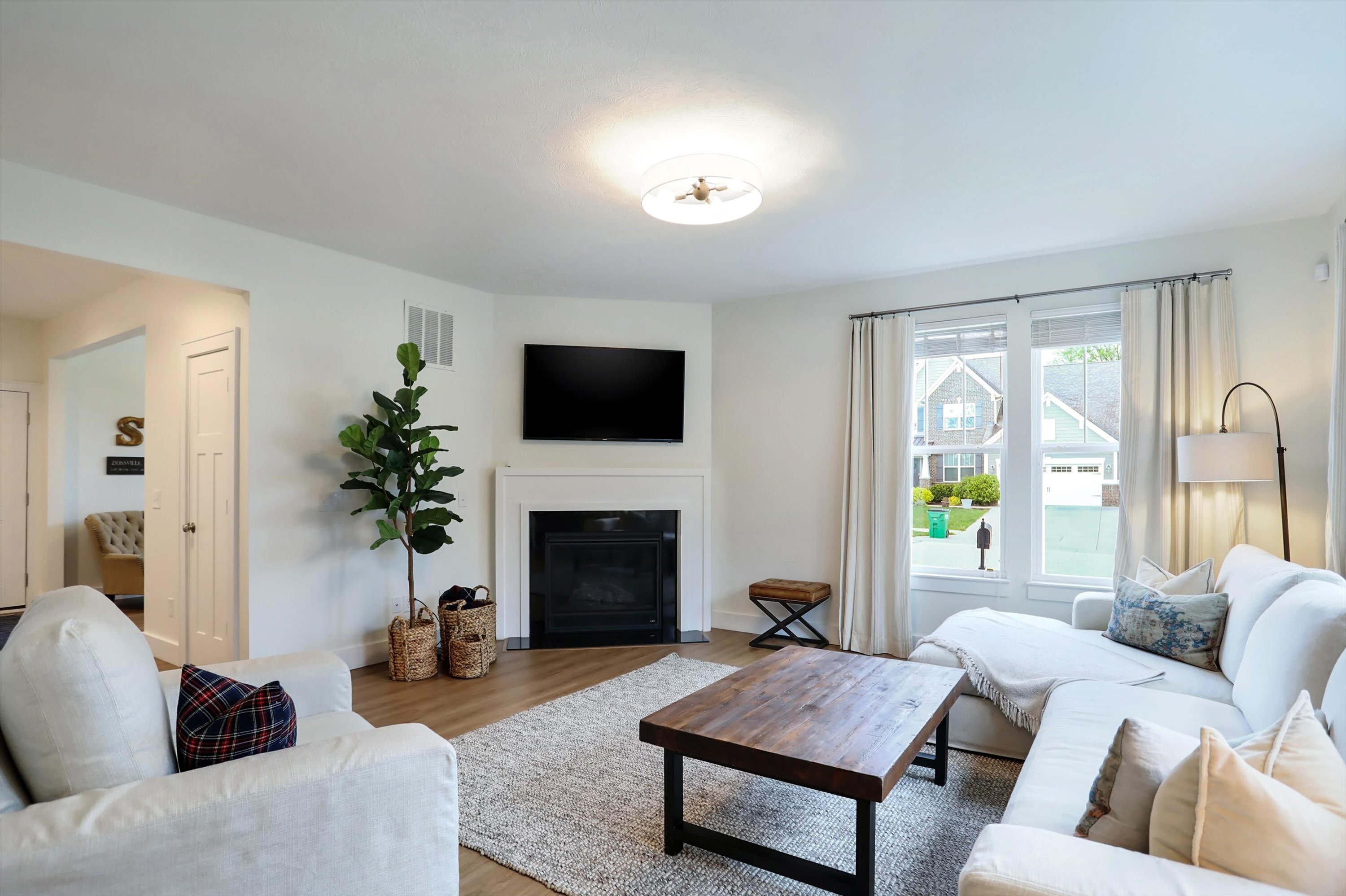 7564 Blackstone Court