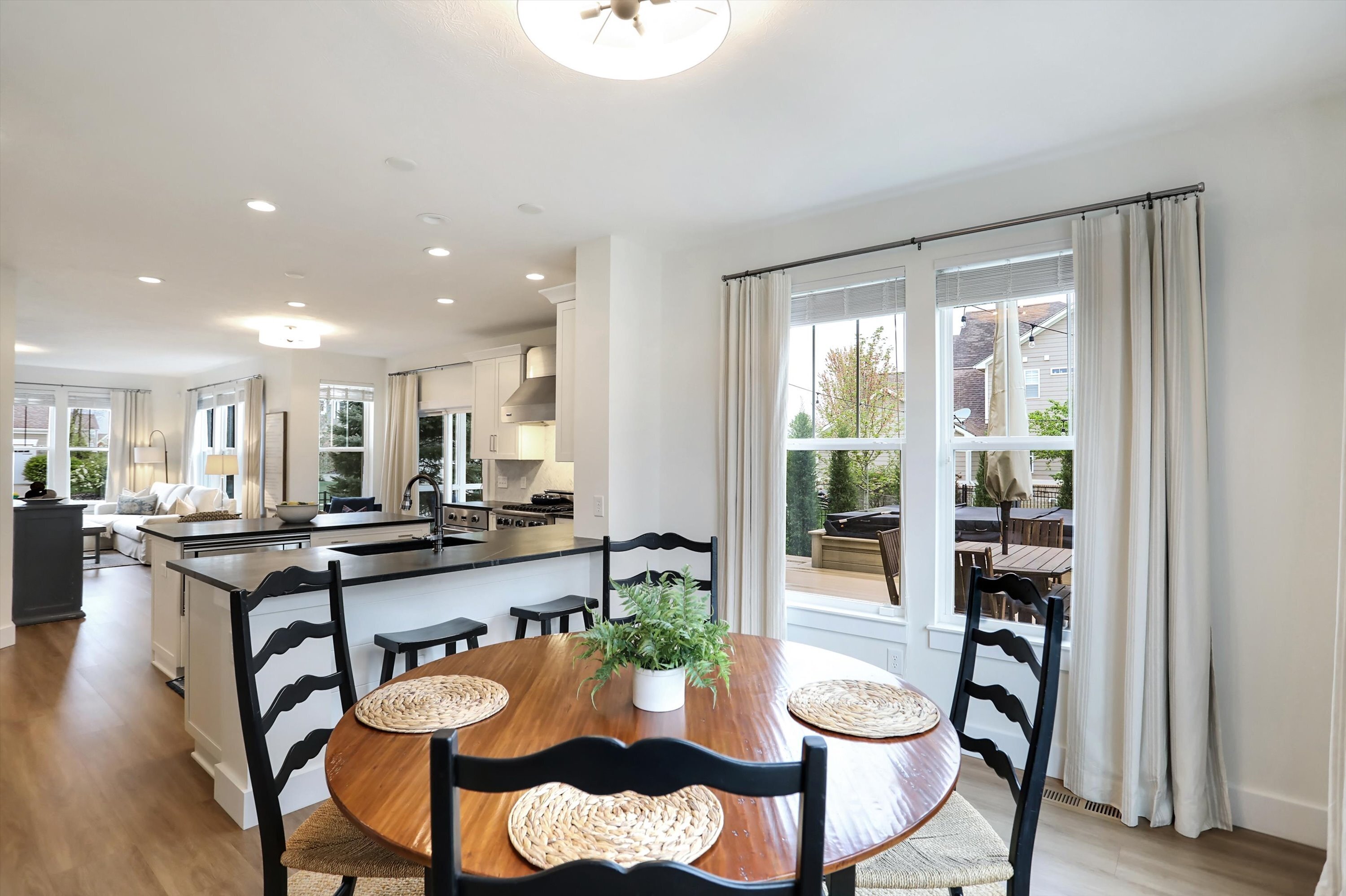 7564 Blackstone Court